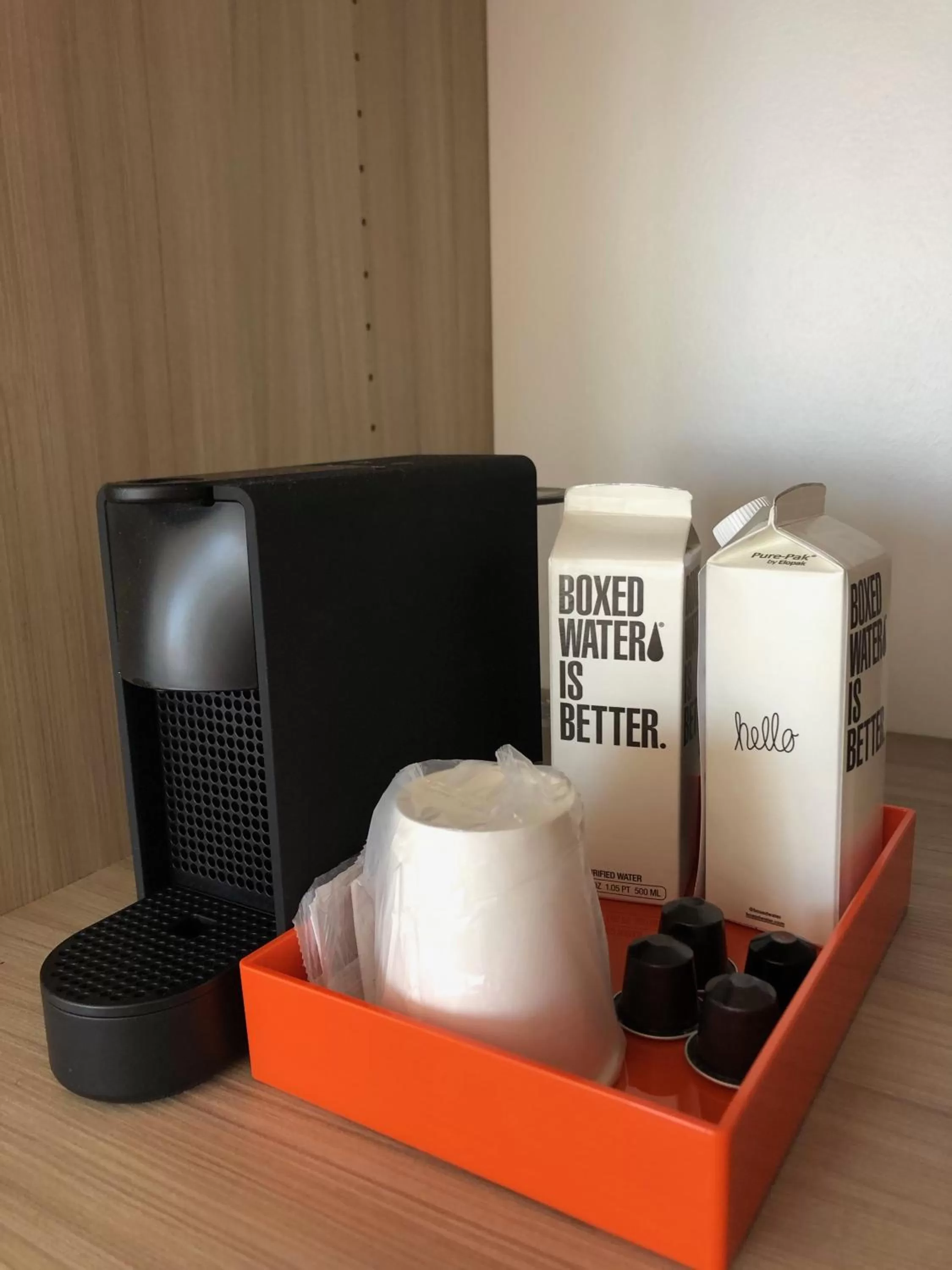 Coffee/tea facilities in The M Malibu