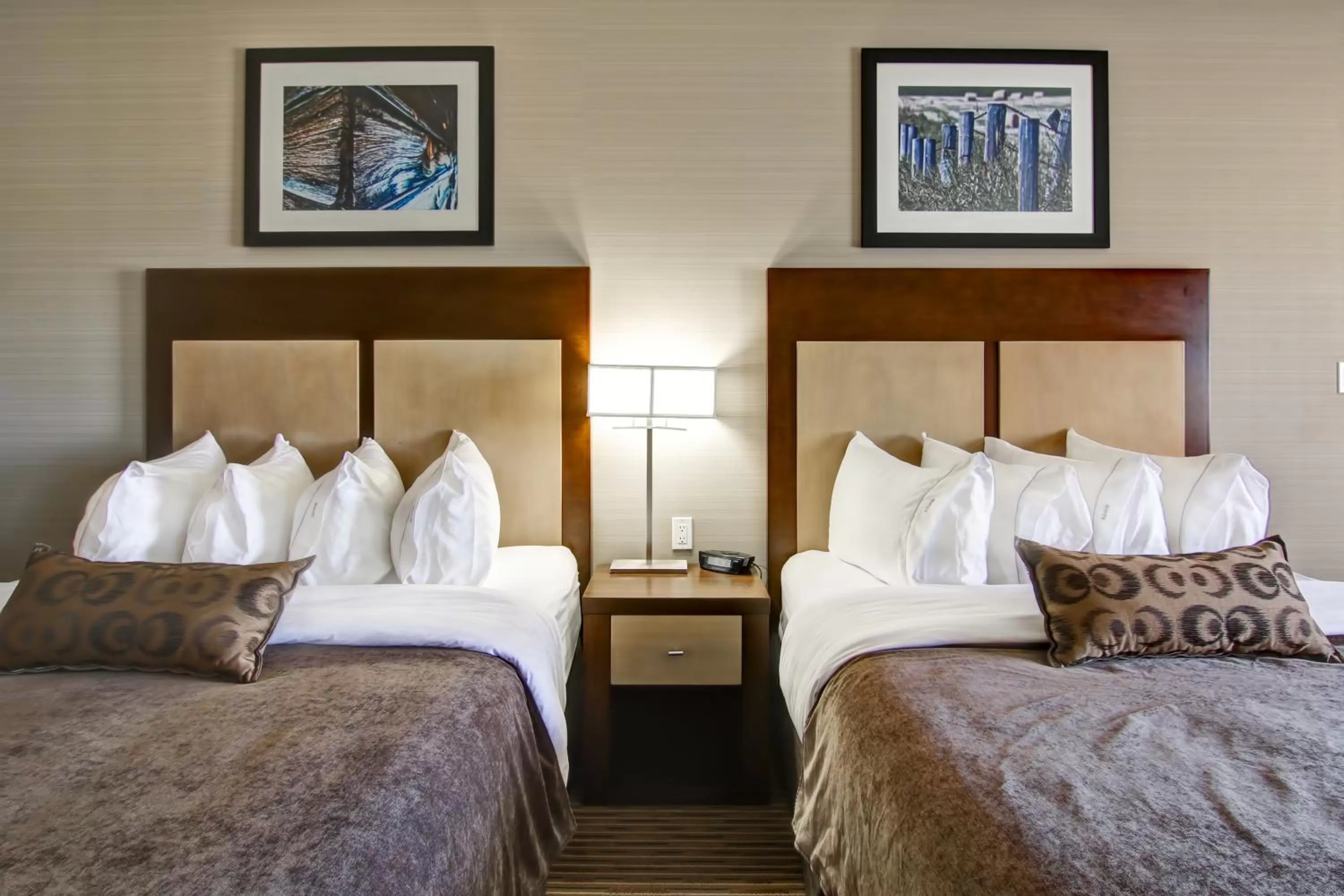 Bed in Canalta Hotel Assiniboia