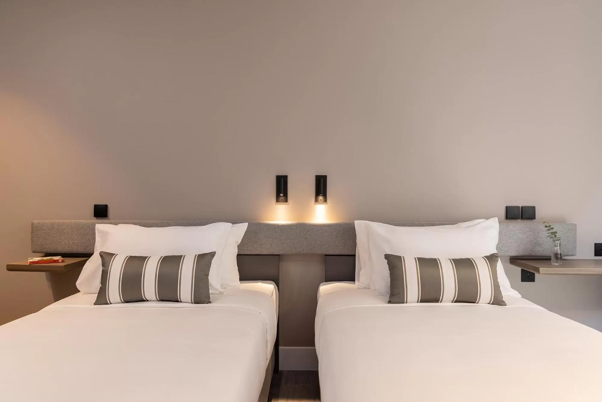 Bed in Travelodge Nimman