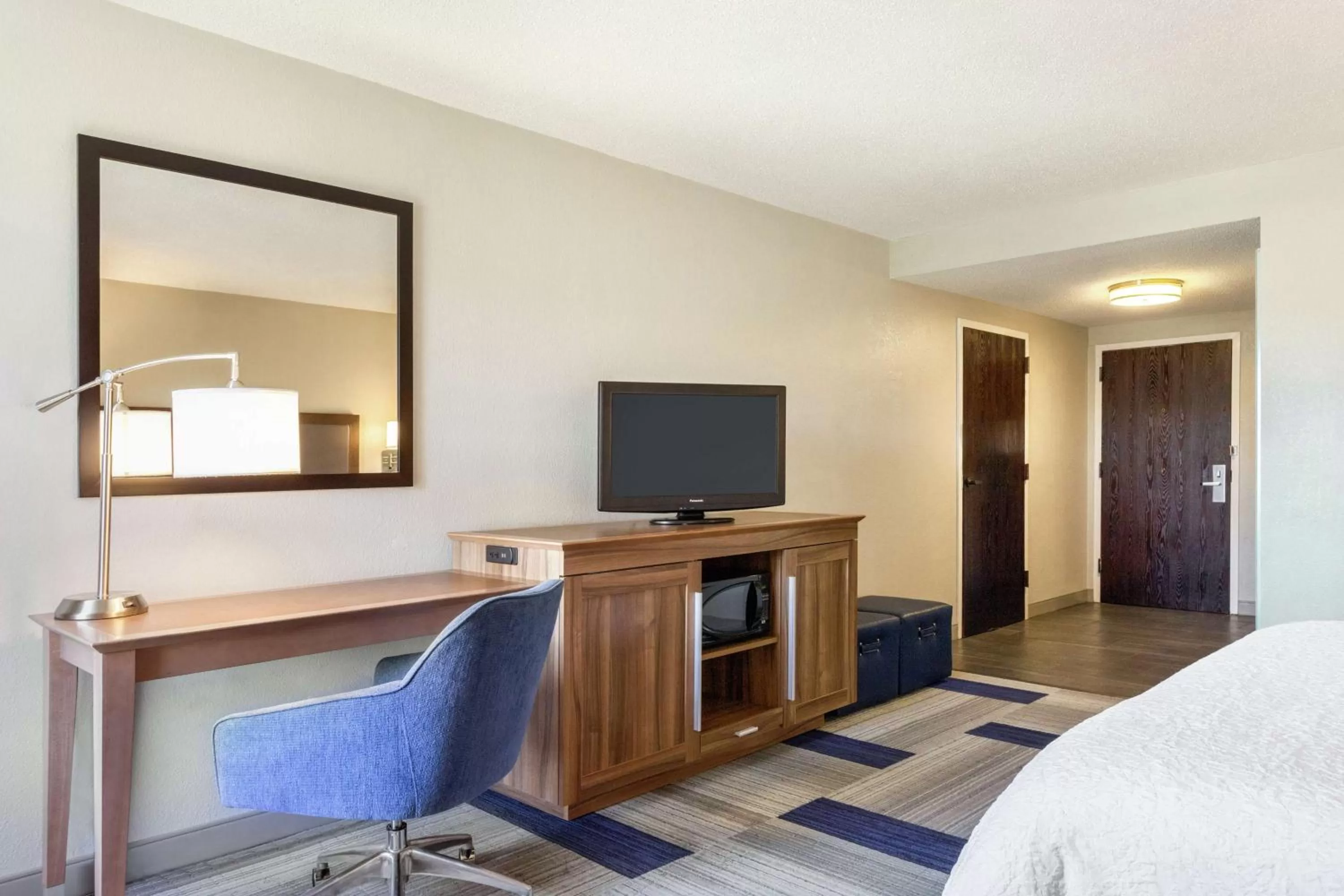 Bedroom, Bed in Hampton Inn Birmingham-Trussville