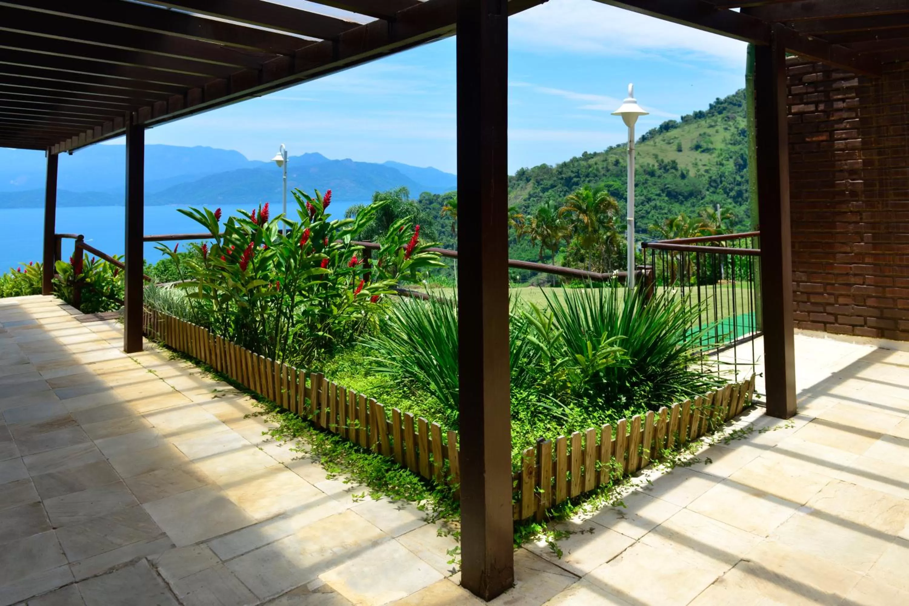 Garden in Portogalo Suite Hotel