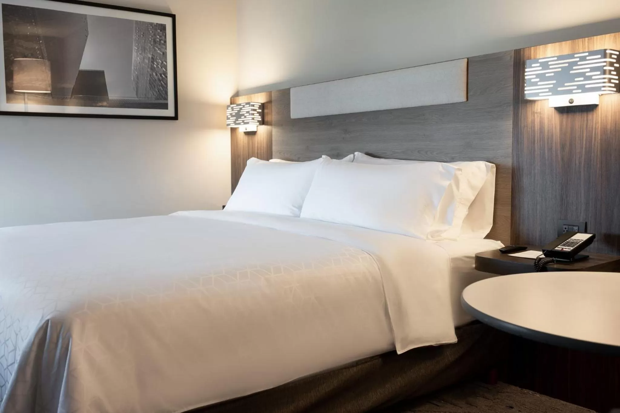 Photo of the whole room, Bed in Holiday Inn Express Mexico City Satelite by IHG