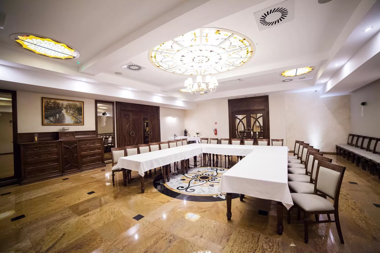 Restaurant/places to eat in Hotel Wodnik