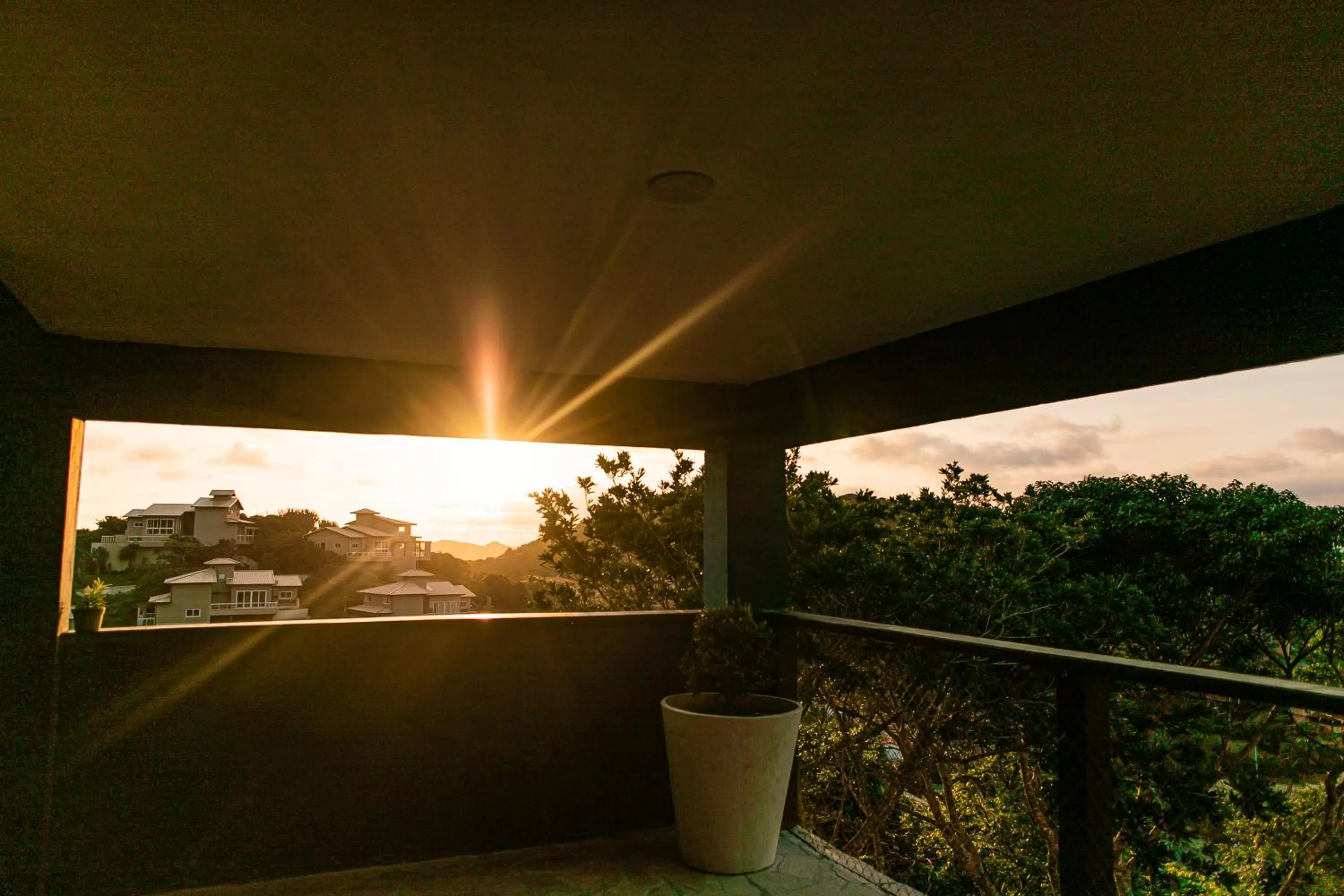 Sunrise/Sunset in Pousada La Dolce Vita