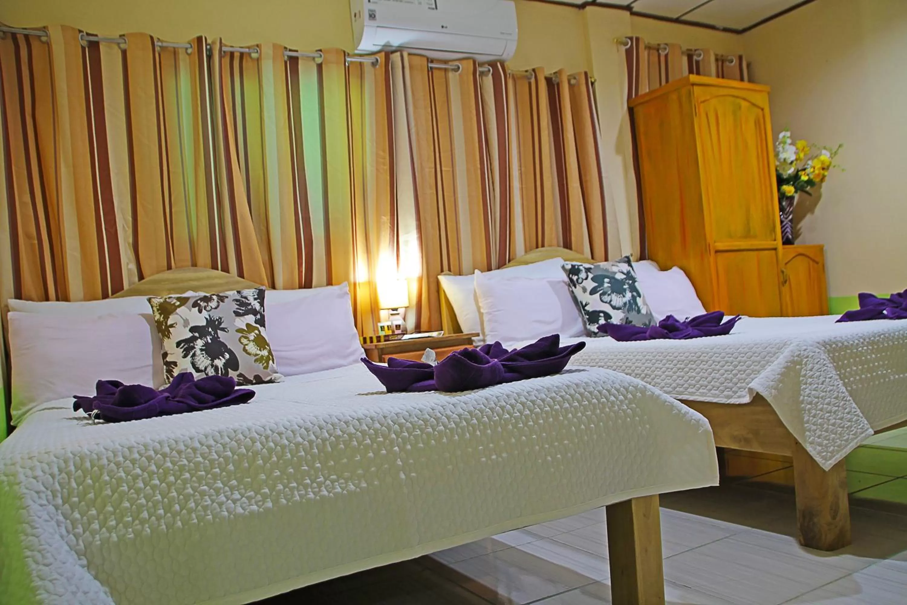 Bed in Hwan Dynasty Suite