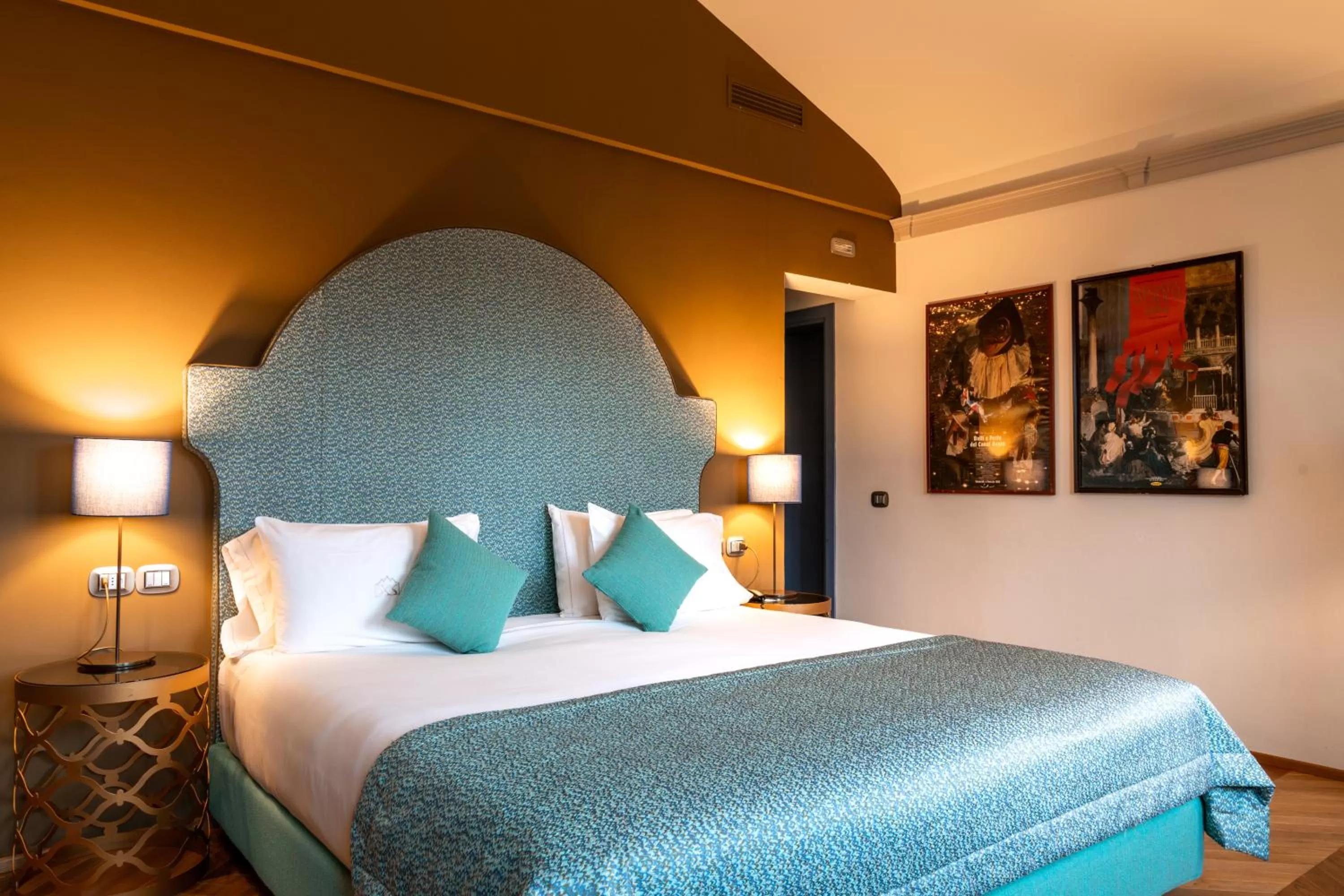 Bed in Excess Venice Boutique Hotel & Private Spa - Adults Only