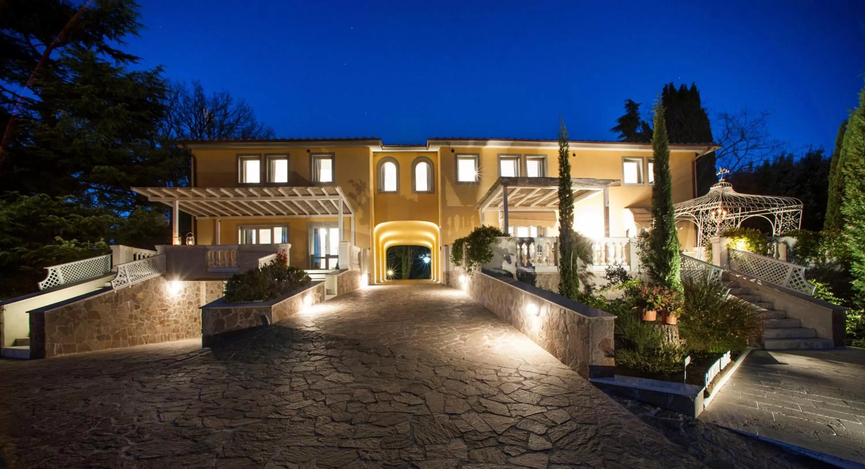 Facade/entrance in Country Lodge B&B