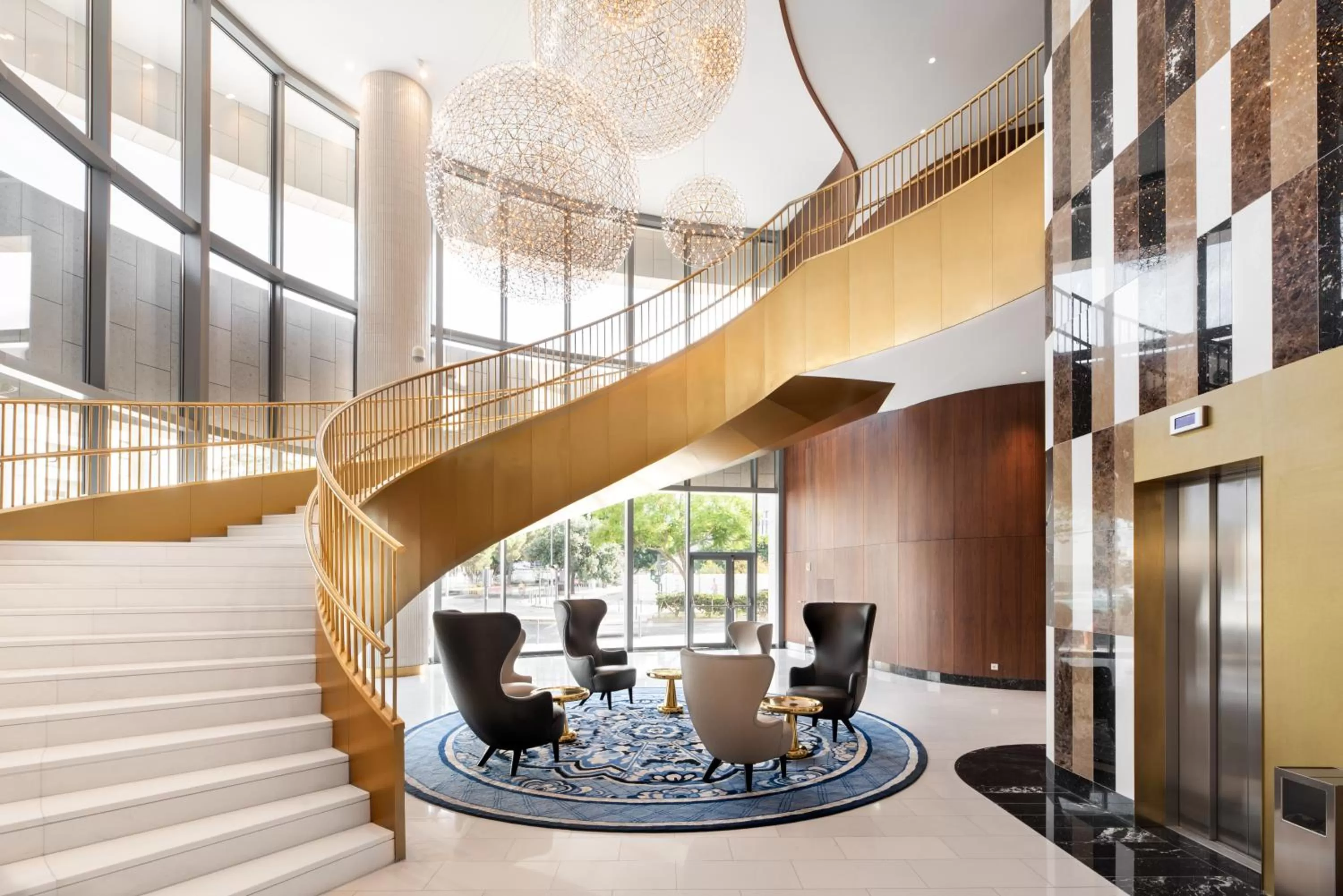 Lobby or reception in Eurostars Universal Lisboa