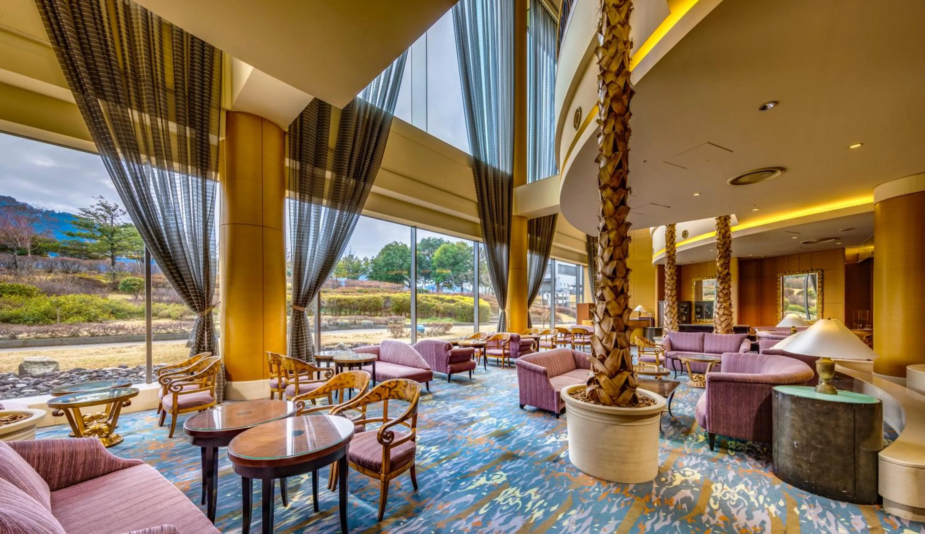 Lounge or bar in Miyako Hotel Gifu Nagaragawa