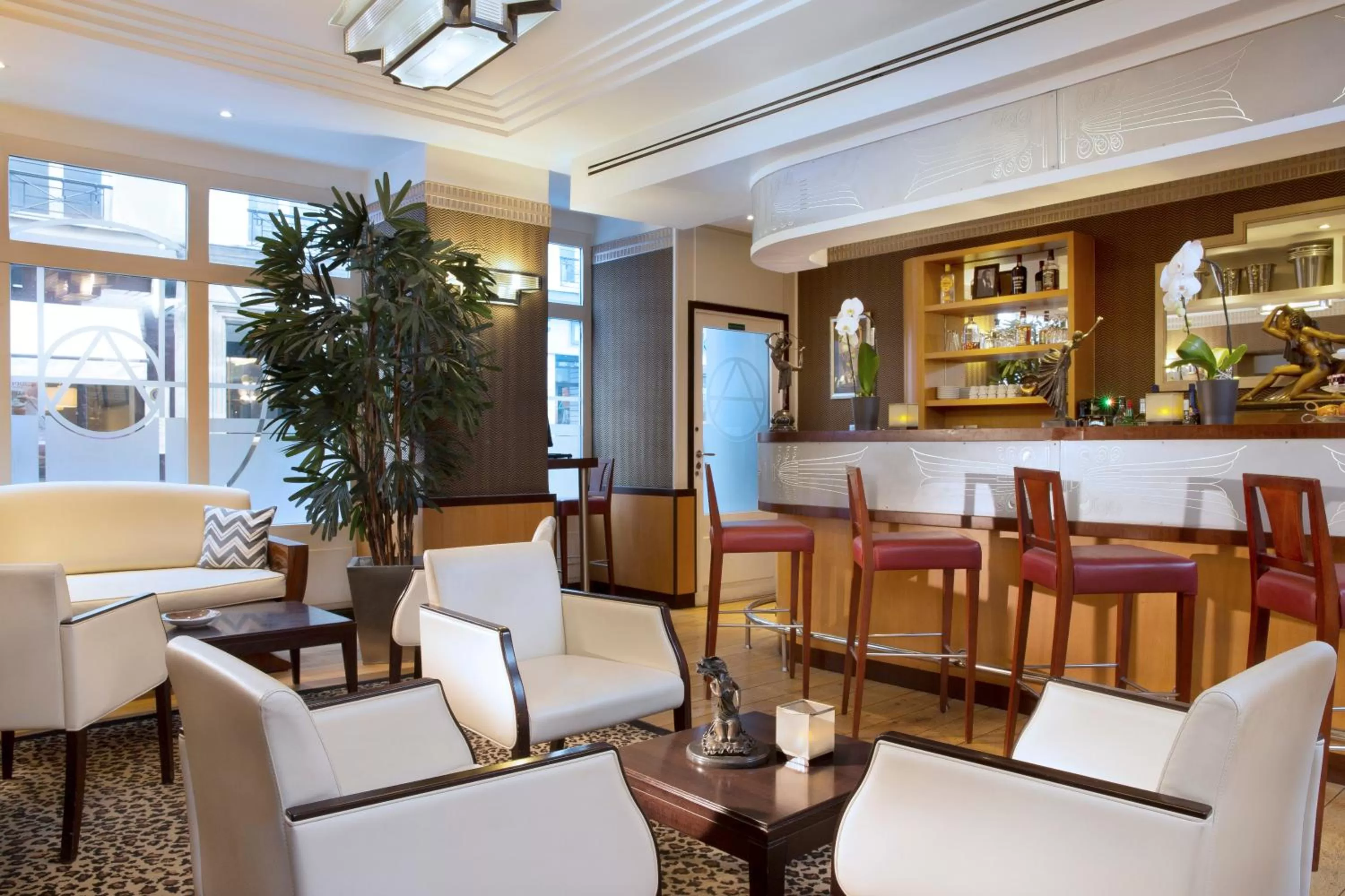 Lounge or bar in Hotel Opéra d'Antin