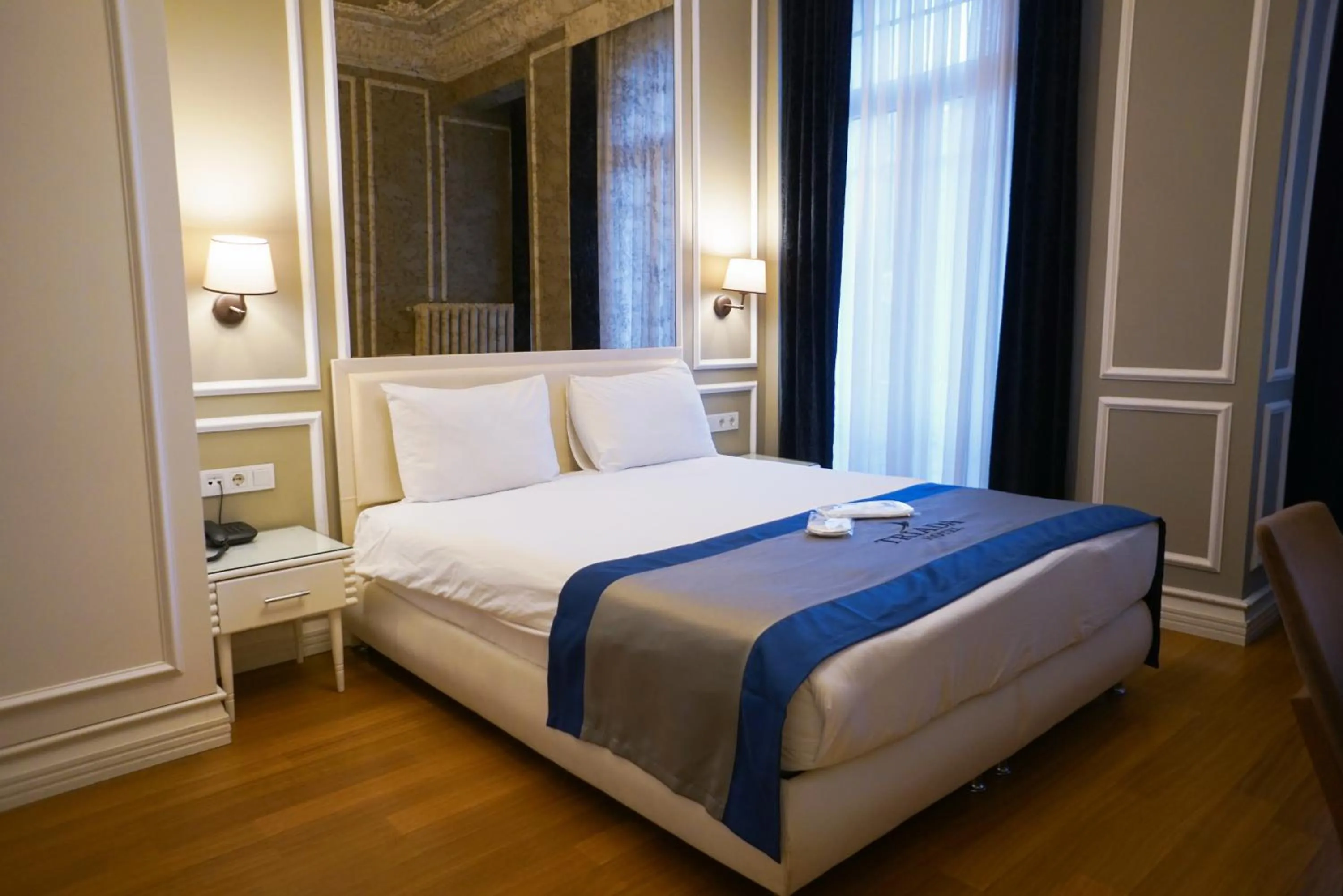 Massage, Bed in Triada Hotel Taksim - Special Category