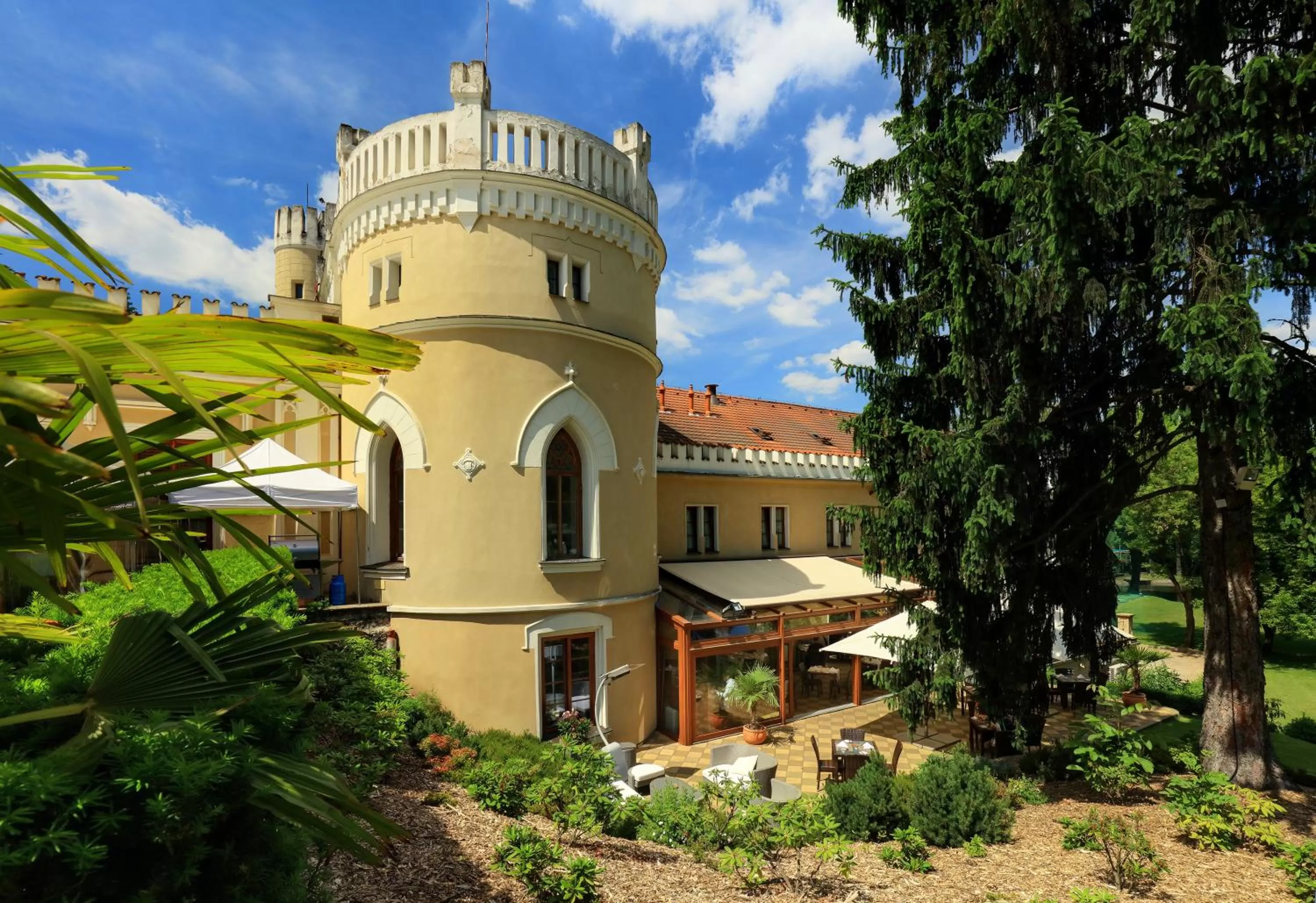 Neighbourhood in Chateau St. Havel - Wellness Hotel