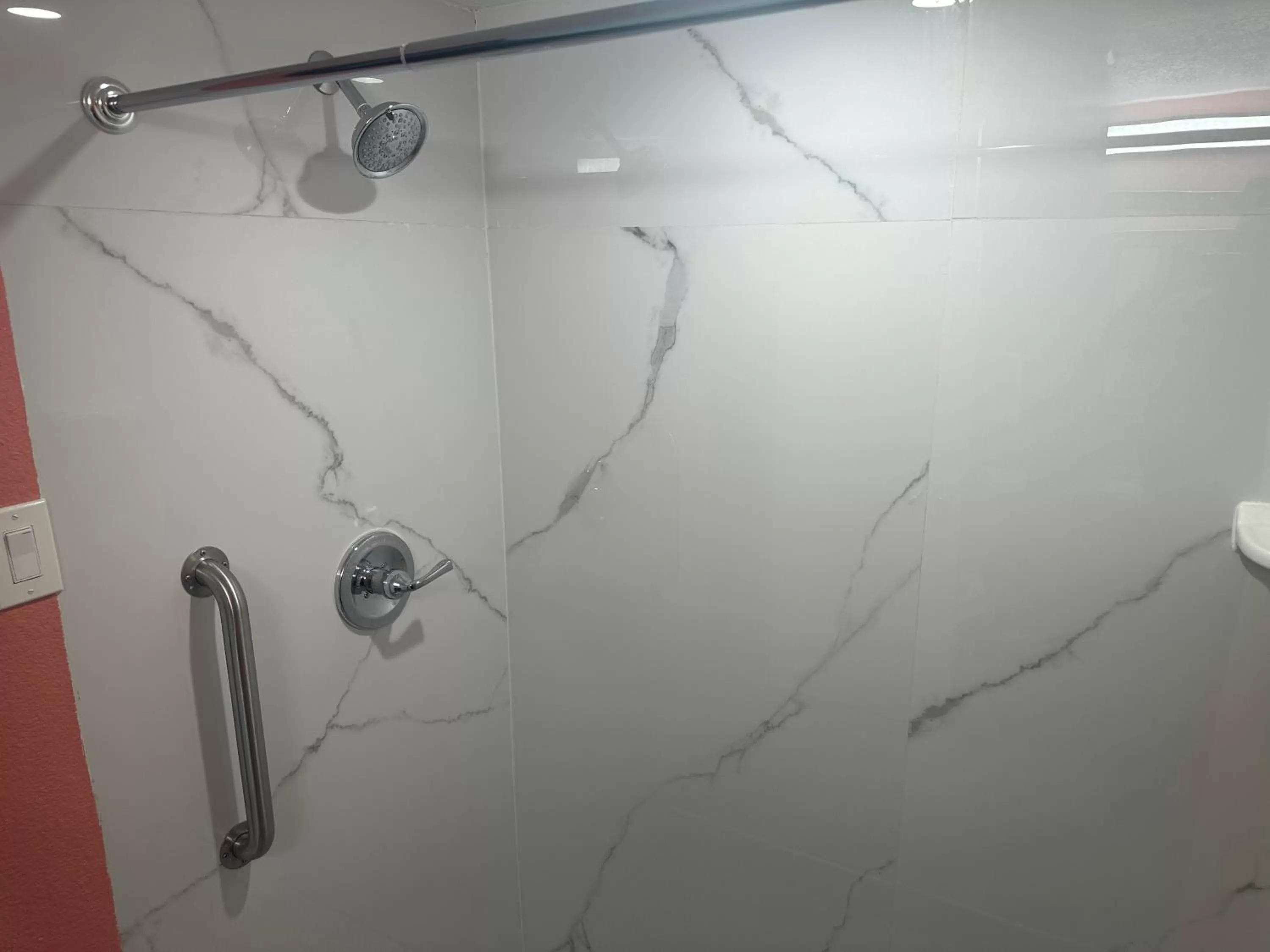 Shower in Western Inn Roswell