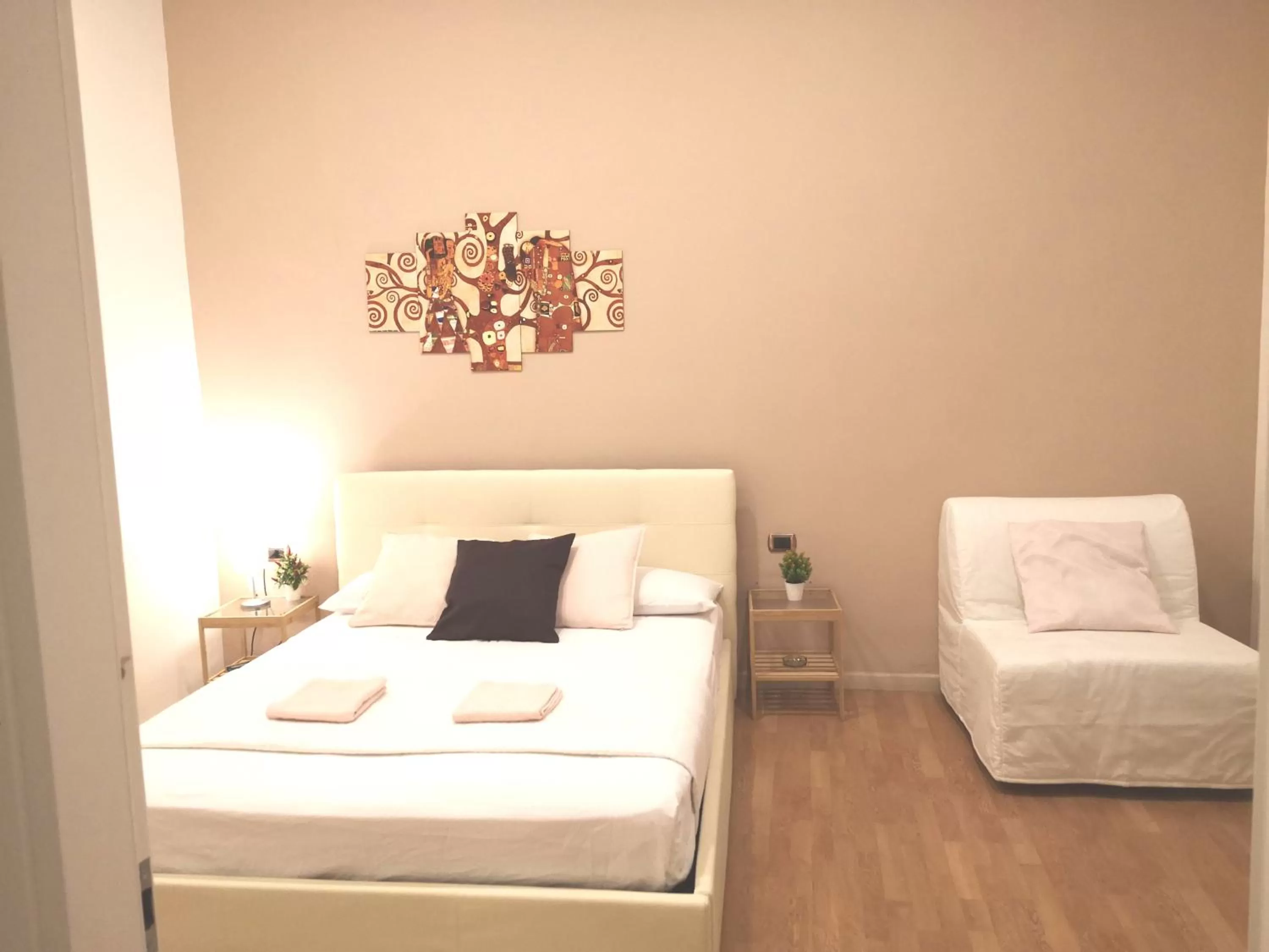 Bed in Domus Luigi Leone II