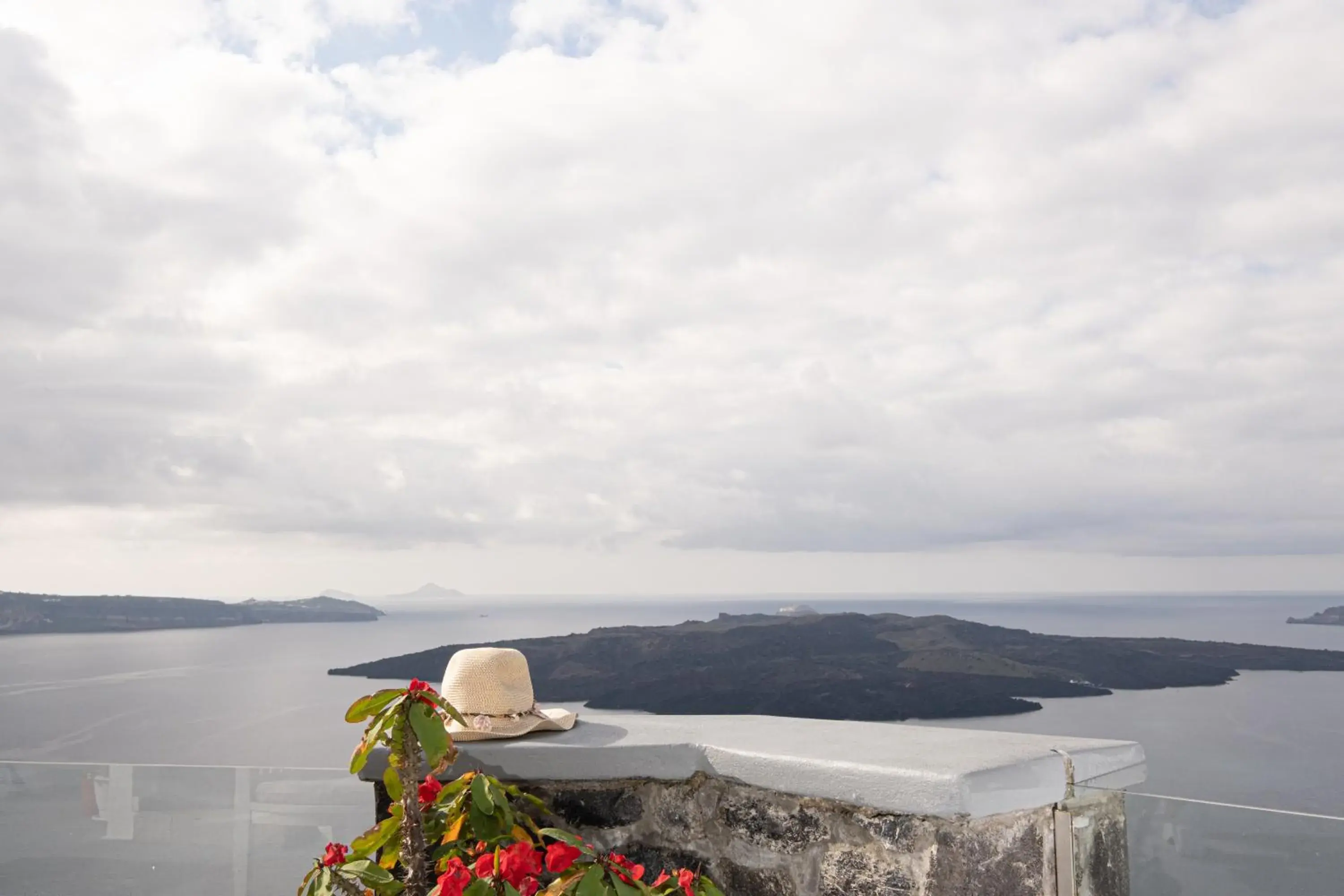 Superior Double Room with Caldera View in Loucas on the Cliff Superior Double Room with Caldera View in Loucas on the Cliff