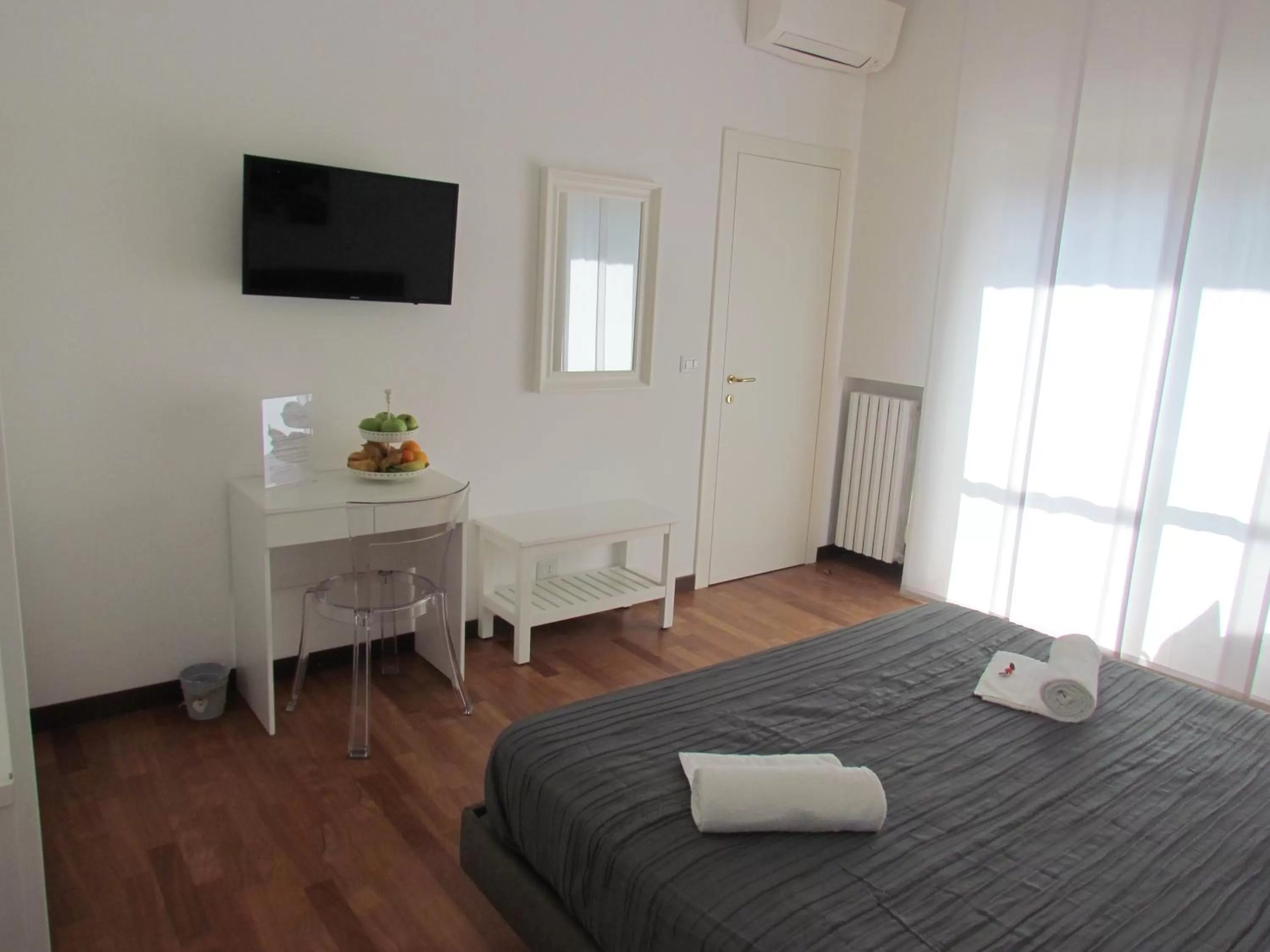 Bed in Room 56 - Le Dimore