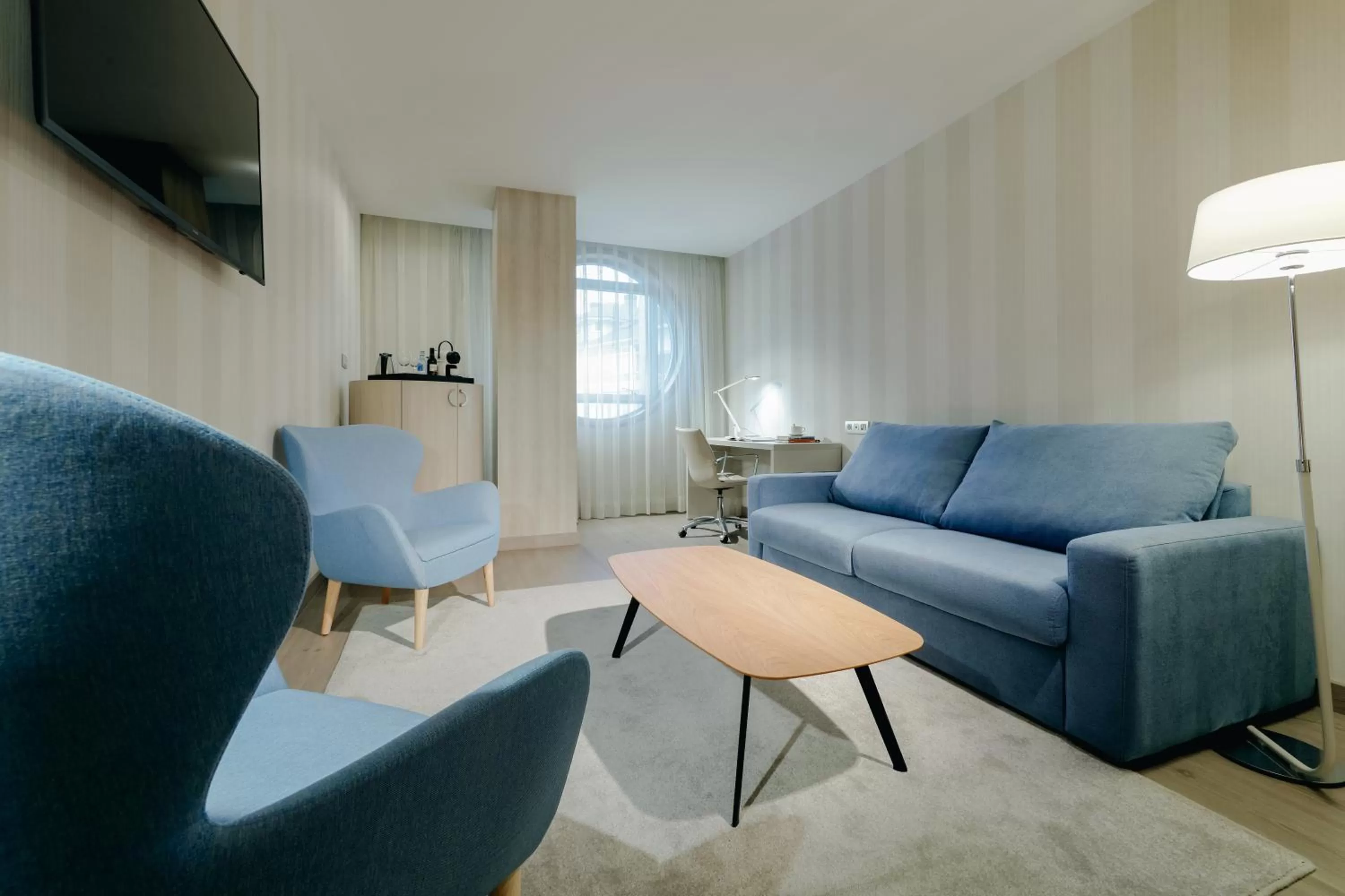 Seating area in Hesperia A Coruña Centro