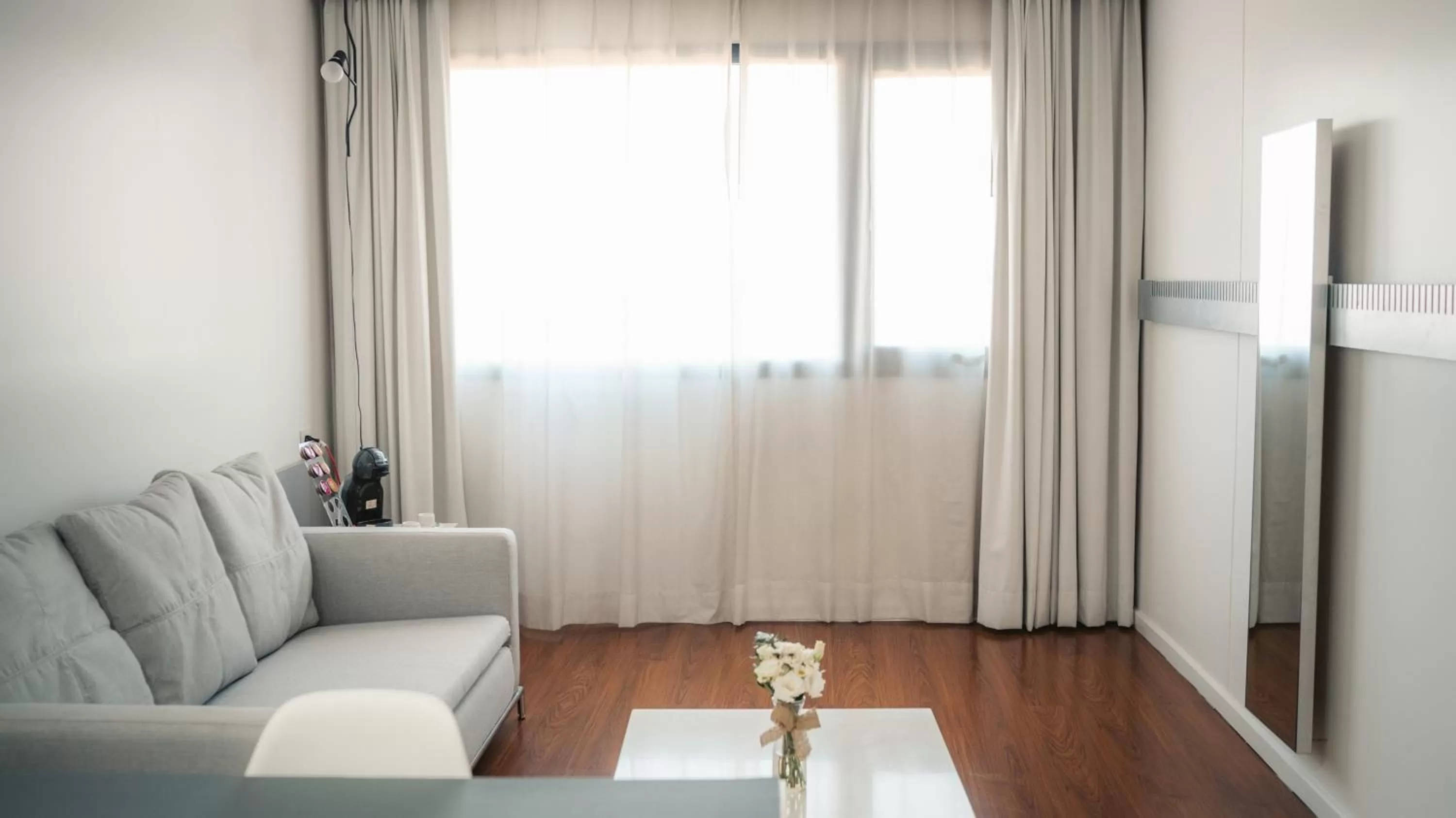 Living room in Esplendor by Wyndham Asuncion