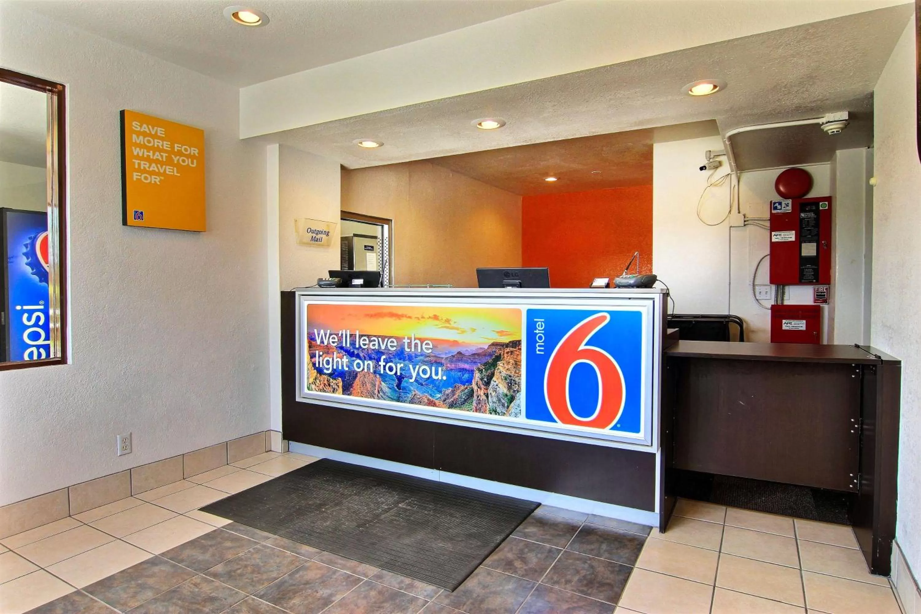 Lobby or reception in Motel 6-Kingsville, TX