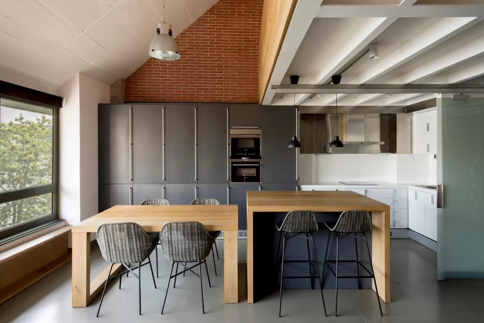 Kitchen or kitchenette in Barcelona Apartment Republica