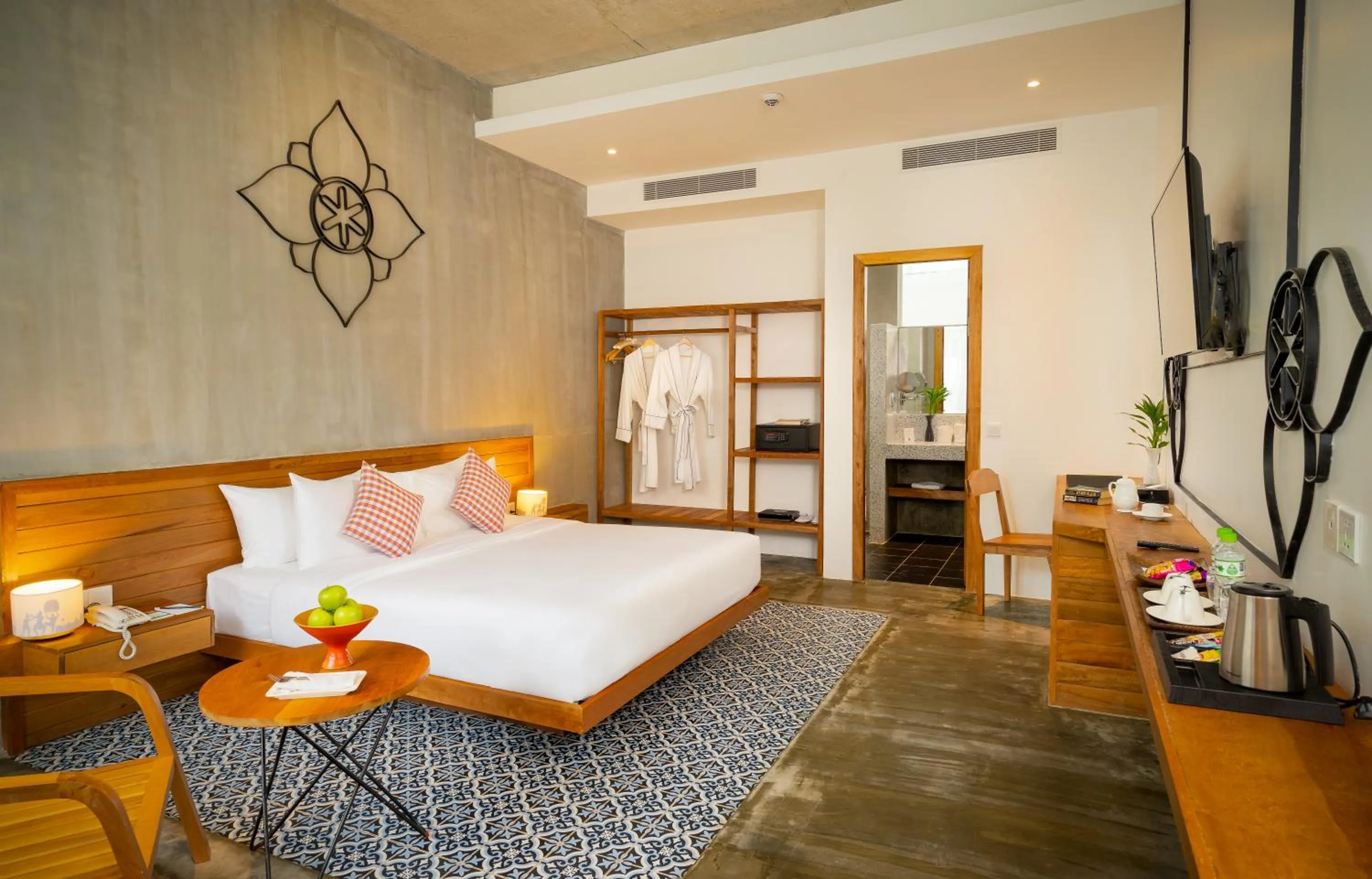 Bed in Phka Chan Hotel