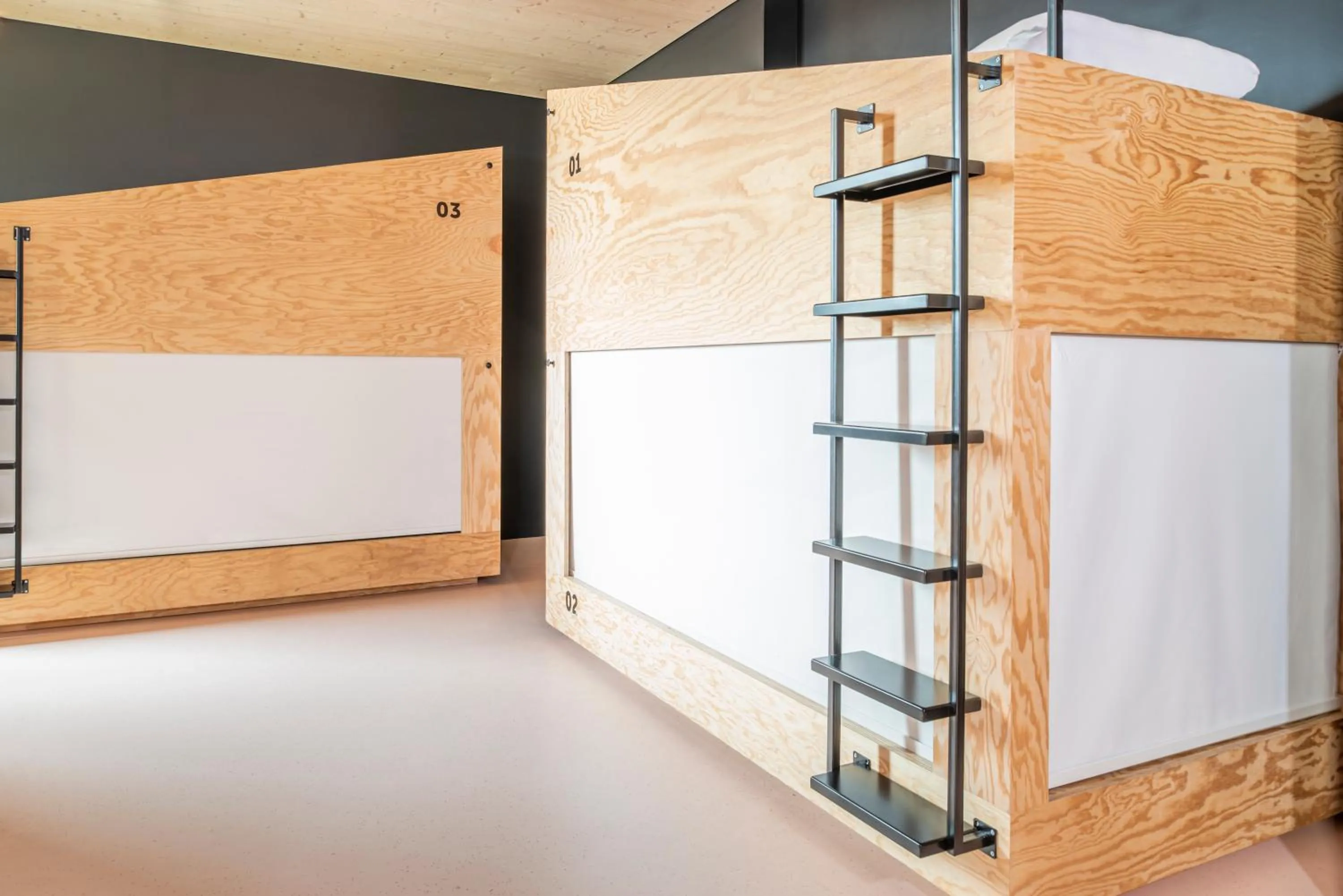 bunk bed in JO&JOE Paris Gentilly - Auberge de Jeunesse