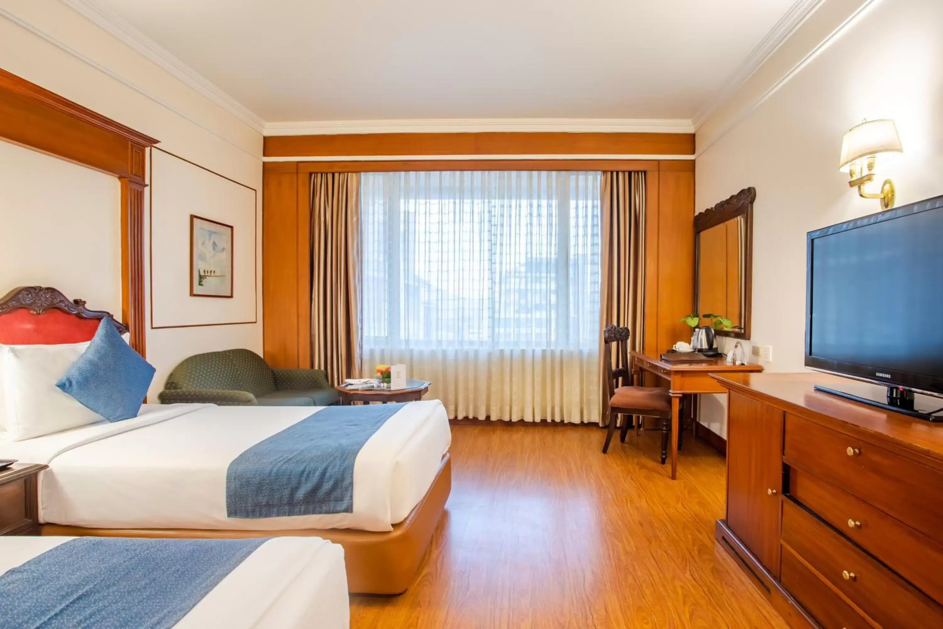 Club Twin Room - single occupancy - 20% discount on Spa & Laundry and one way Airport pick up in The Everest Hotel Club Twin Room - single occupancy - 20% discount on Spa & Laundry and one way Airport pick up in The Everest Hotel