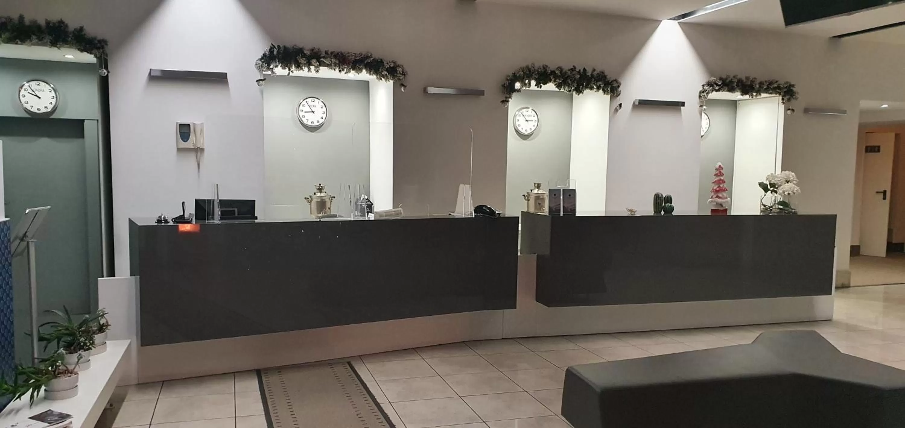 Lobby or reception in Hotel Artemide