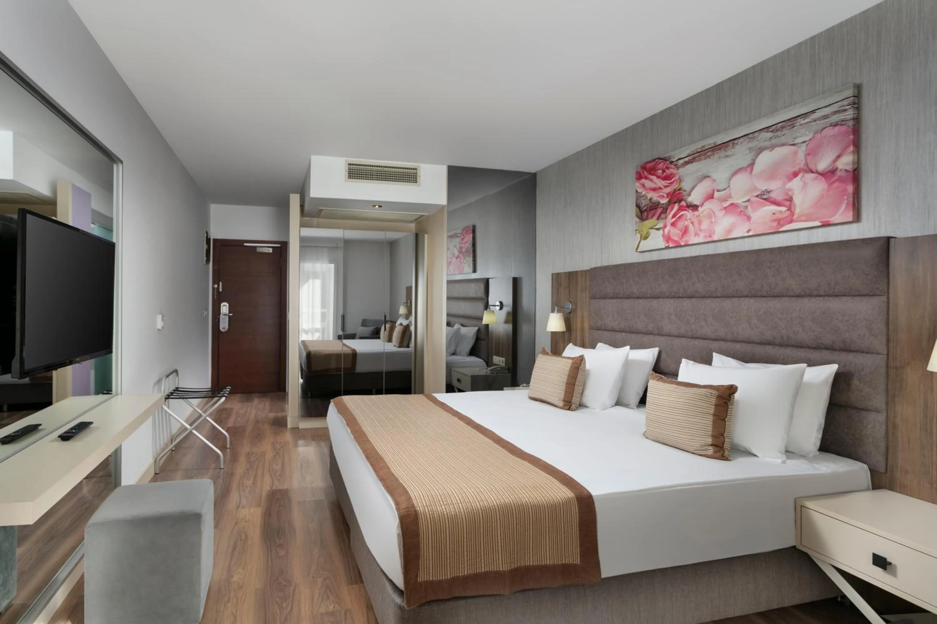 Photo of the whole room in Seven Seas Hotel Blue - Ultra All Inclusive & Kids Concept