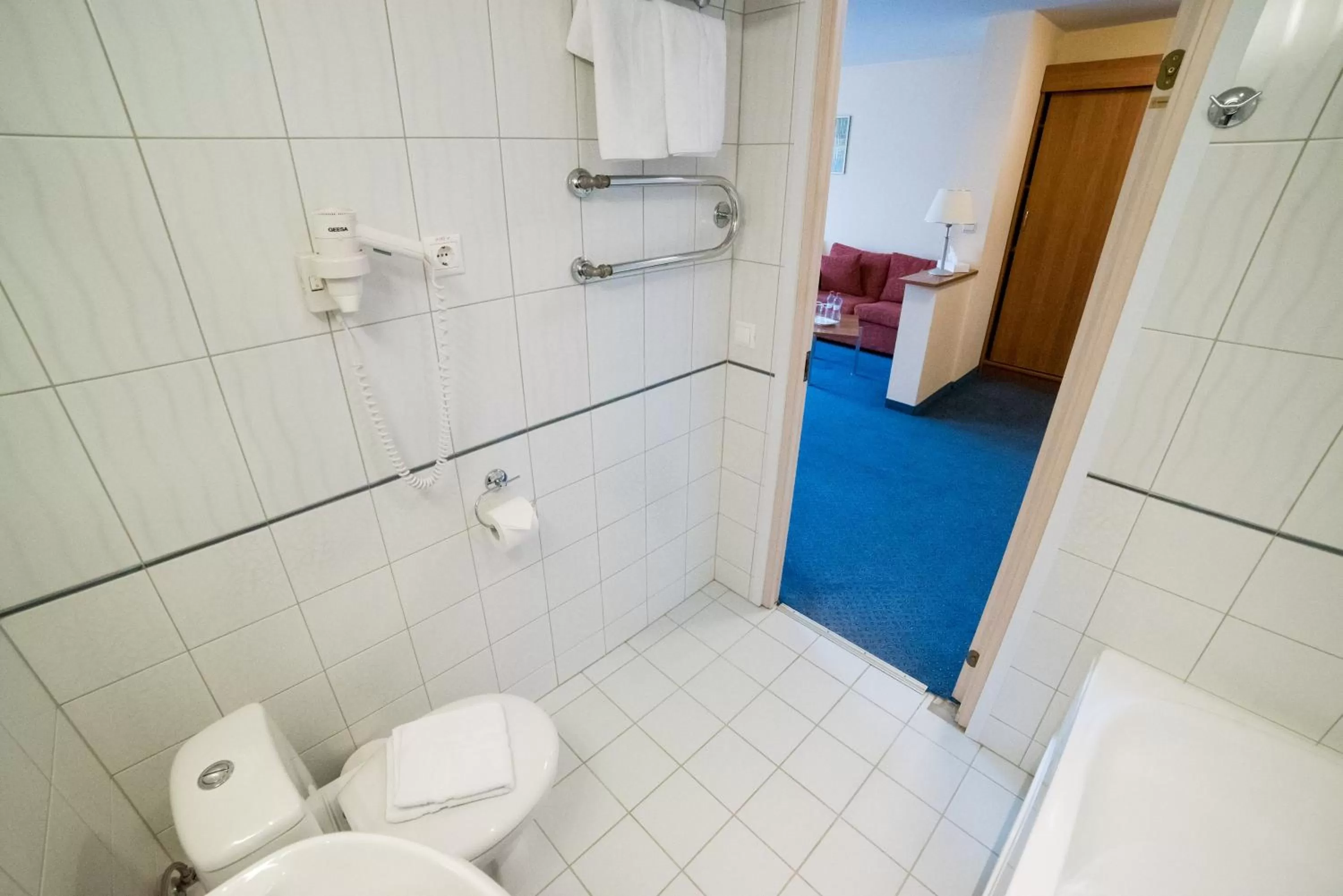 Bathroom in Hotel Tigra