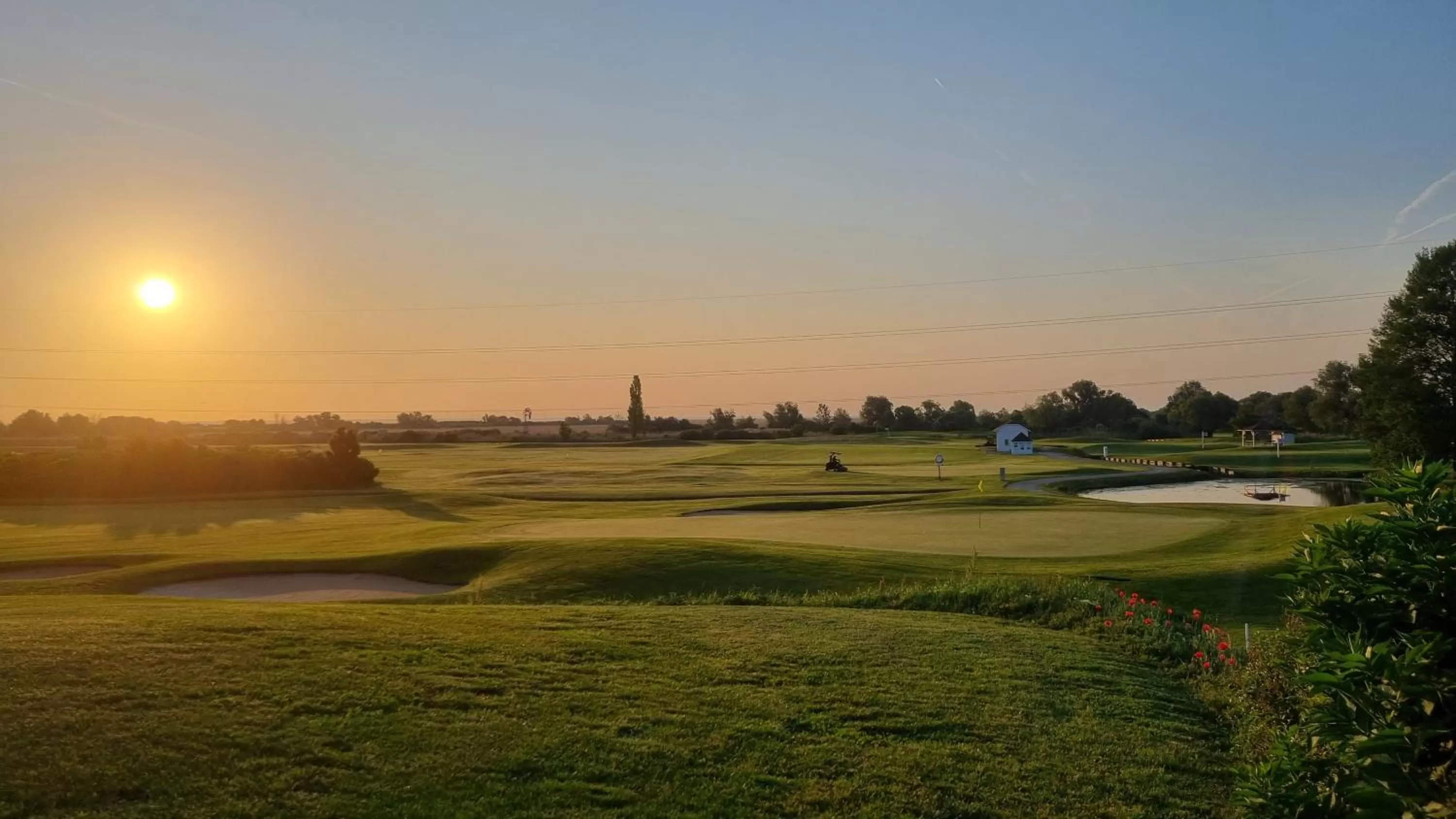 Golfcourse in BIRKENHOF GOLS - B & B - Wohlfühl Hotel mit Wochenend-Restaurant