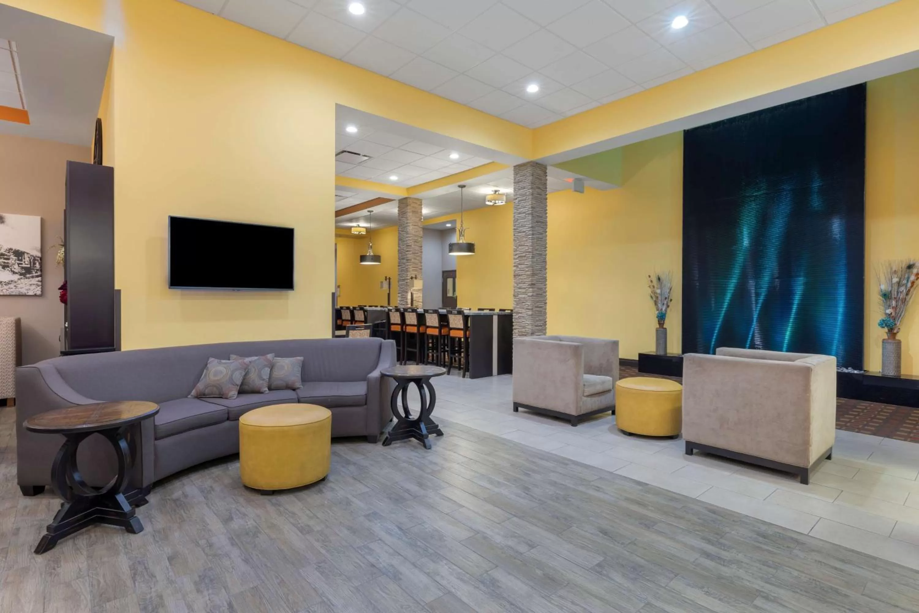 Lobby or reception in Best Western Plus North Platte Inn & Suites