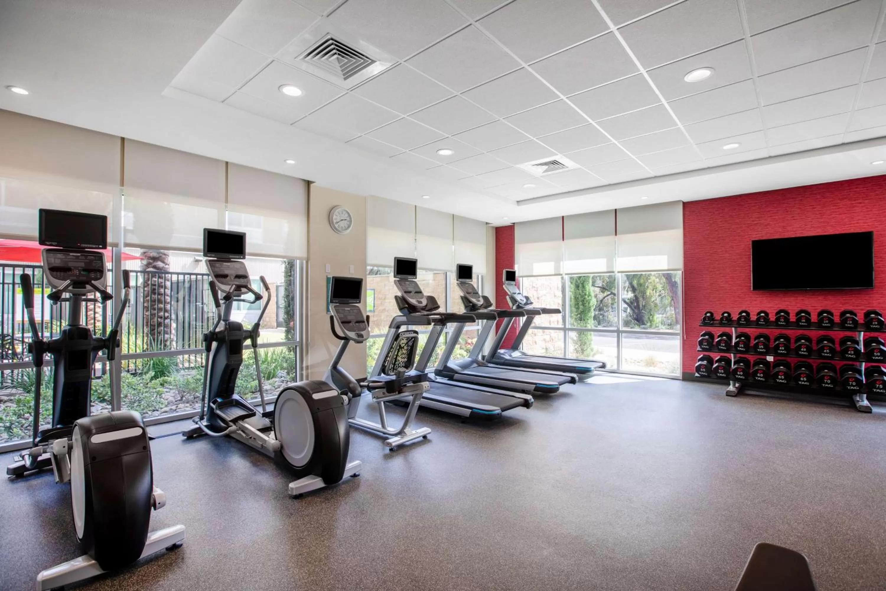 Fitness centre/facilities in Home2 Suites By Hilton Carlsbad, Ca