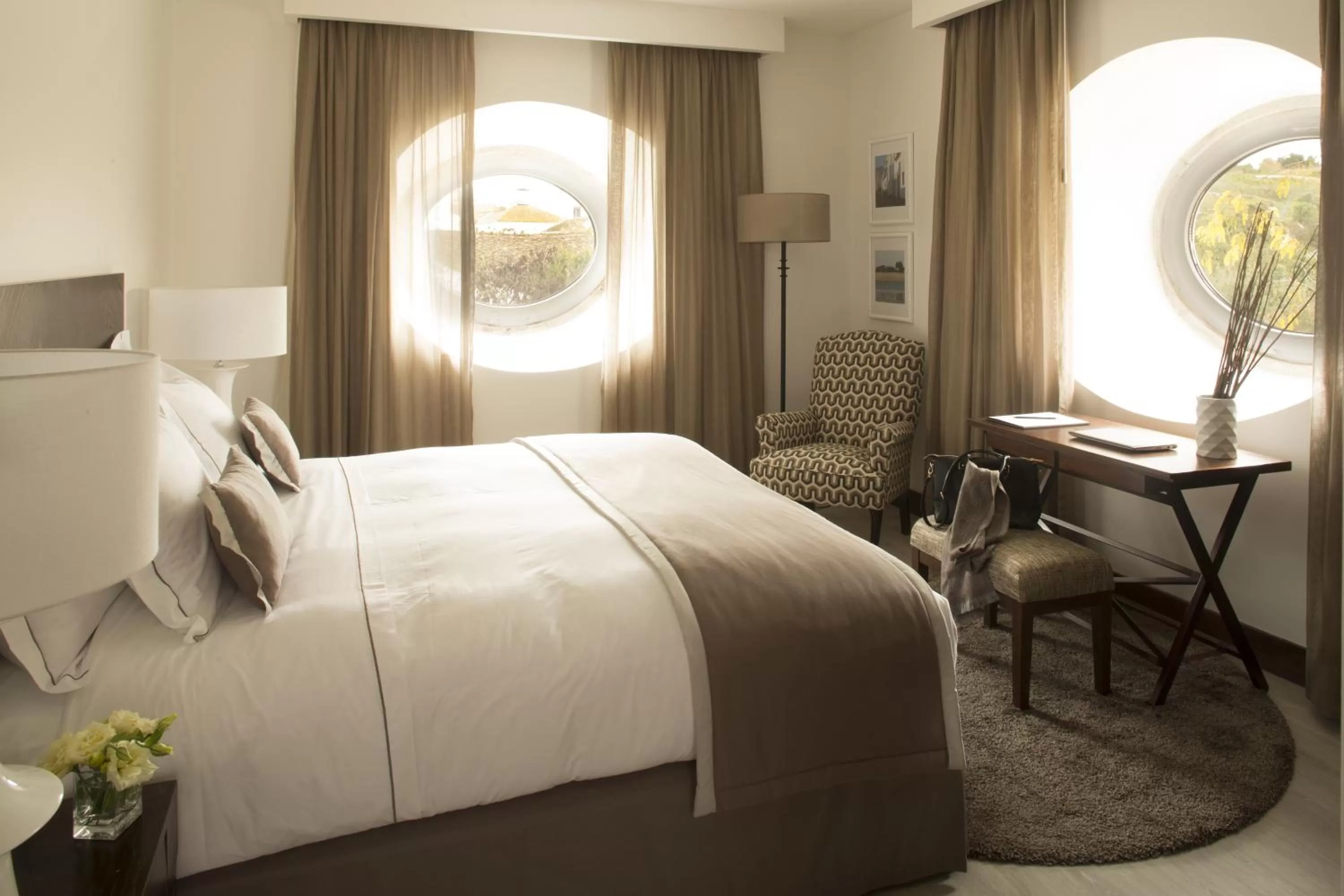 Bedroom, Bed in Pateo dos Solares Charm Hotel