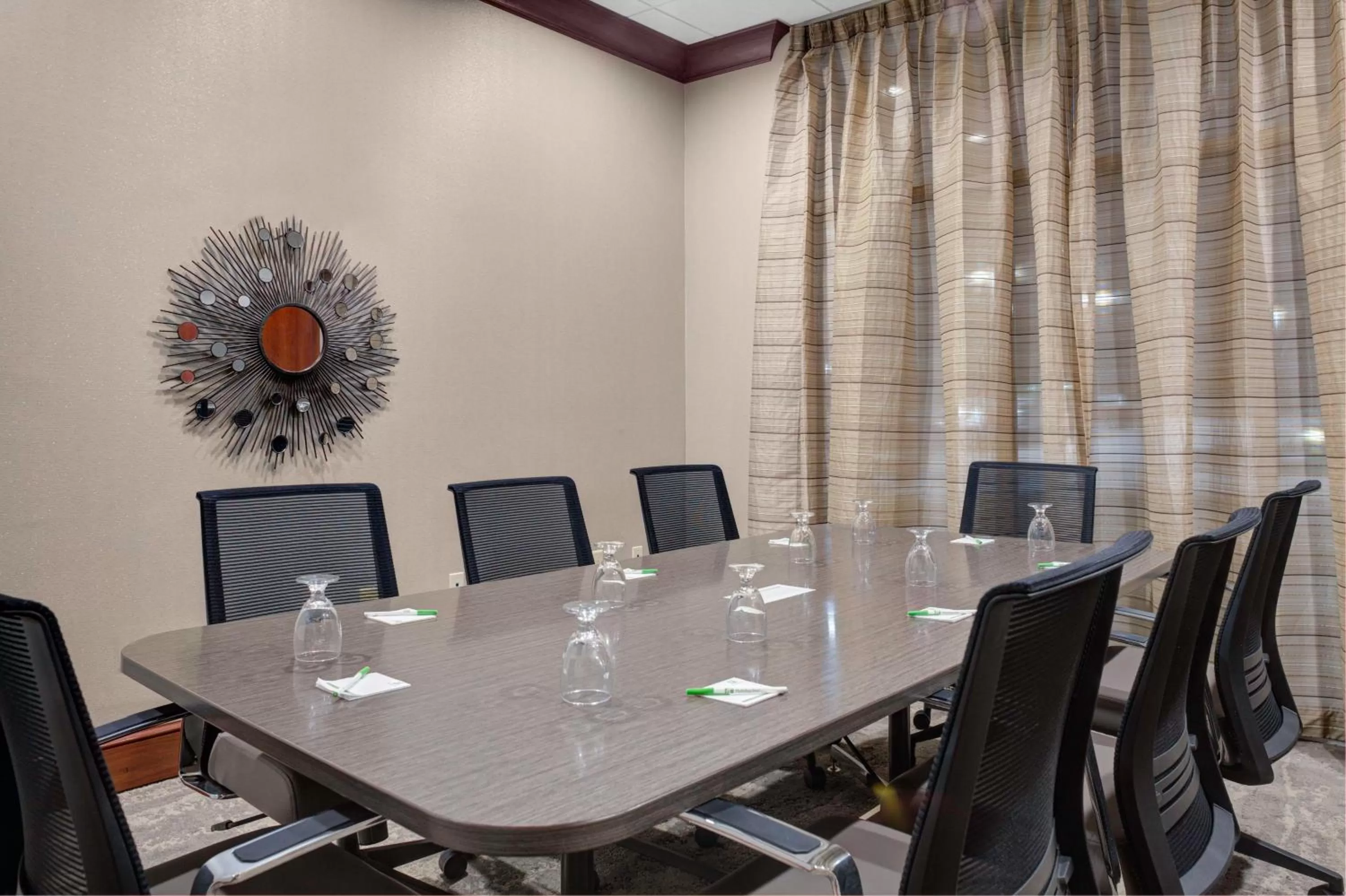 Meeting/conference room in Holiday Inn Hotel & Suites Lima by IHG