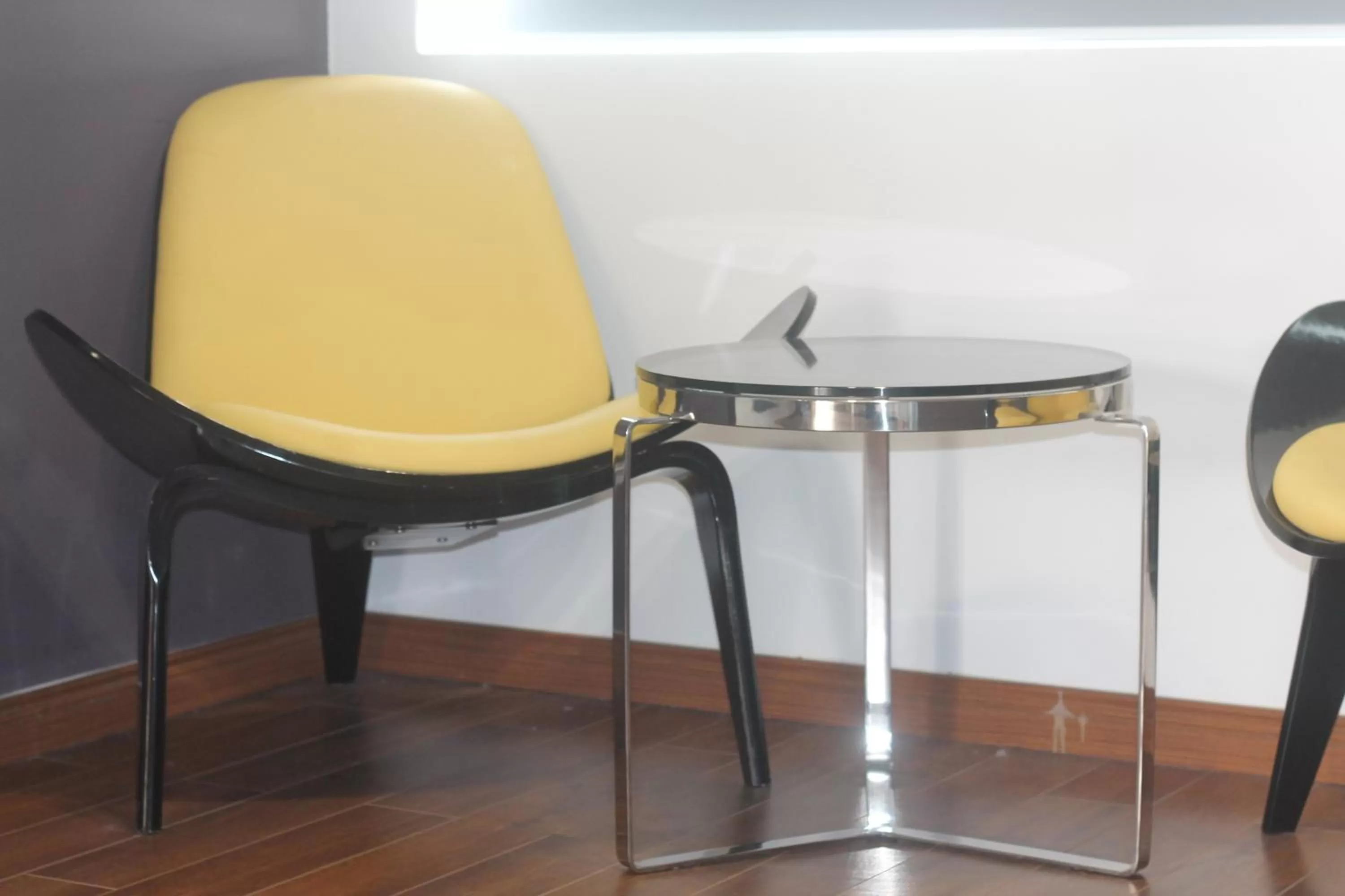 Seating area, Dining Area in Benny's City Hotel