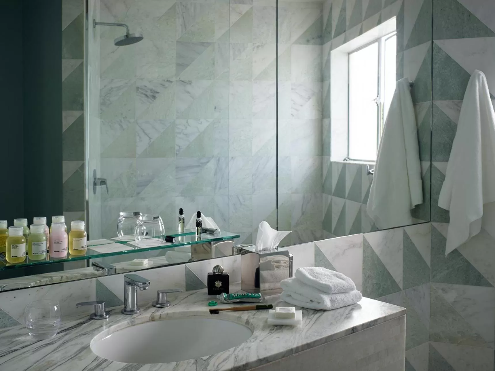 Bathroom in Avalon Hotel Beverly Hills, a Member of Design Hotels