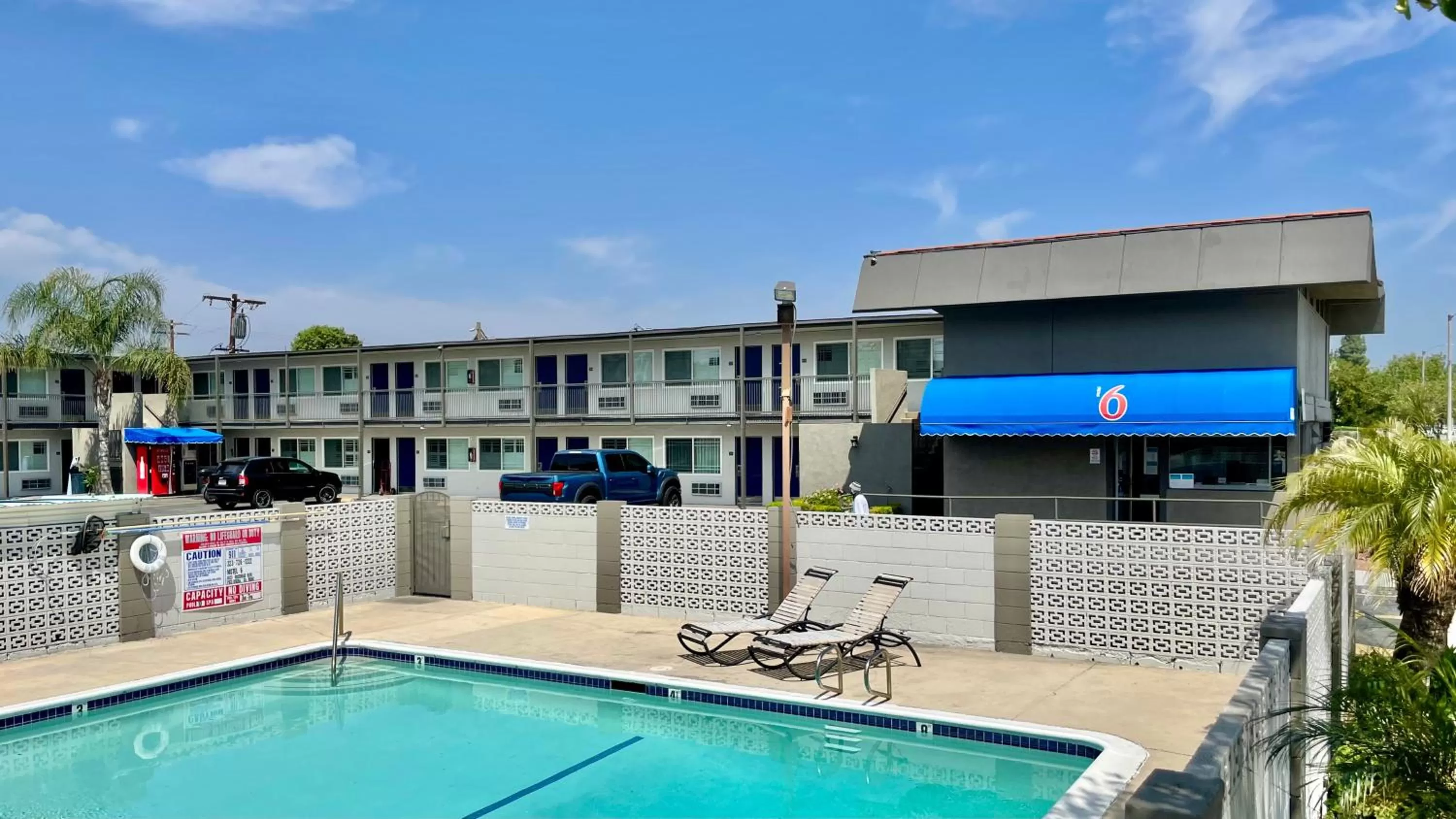 Swimming pool in Motel 6 Pico Rivera - Los Angeles, CA