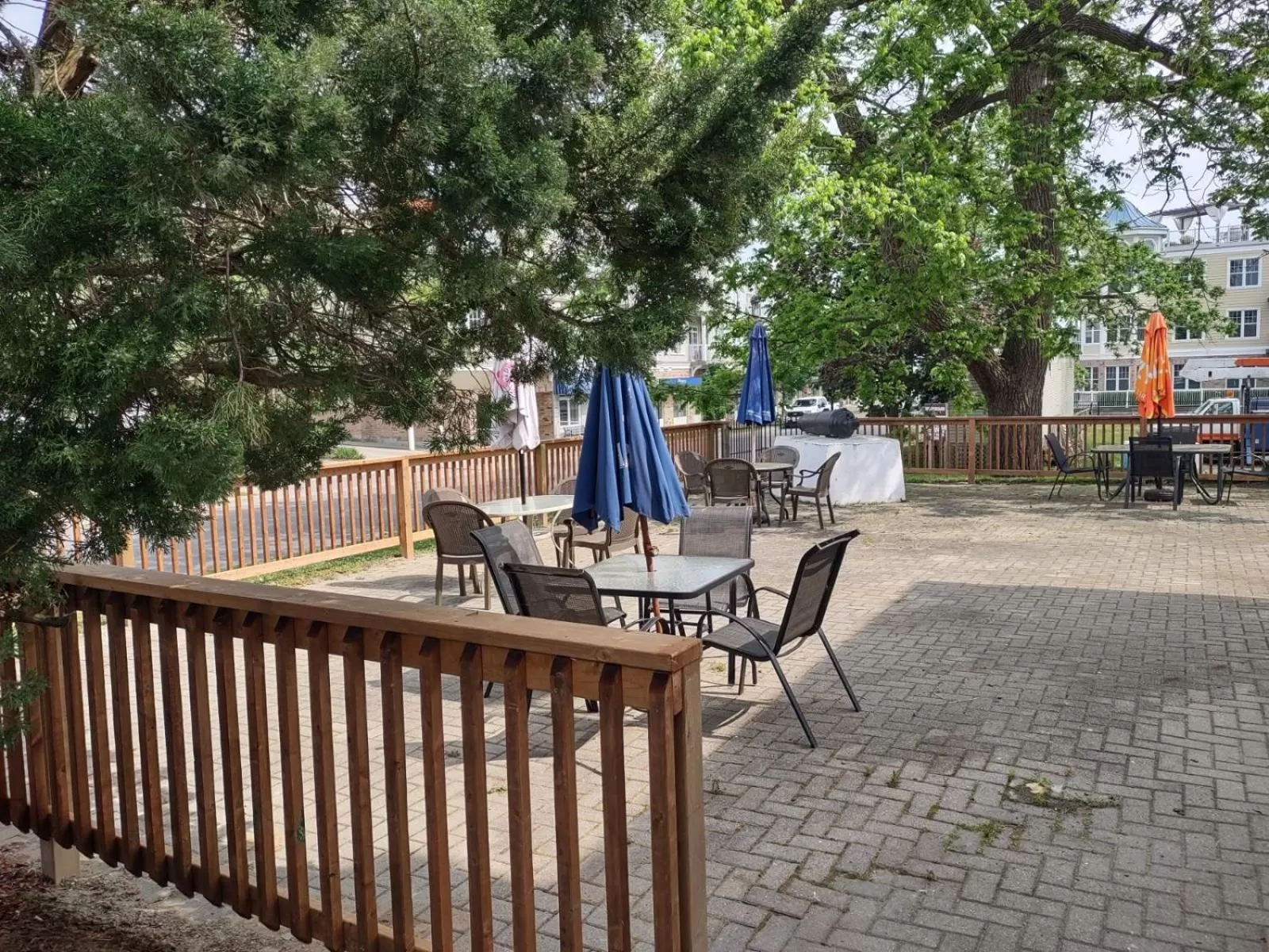 Property building in The King George Inn