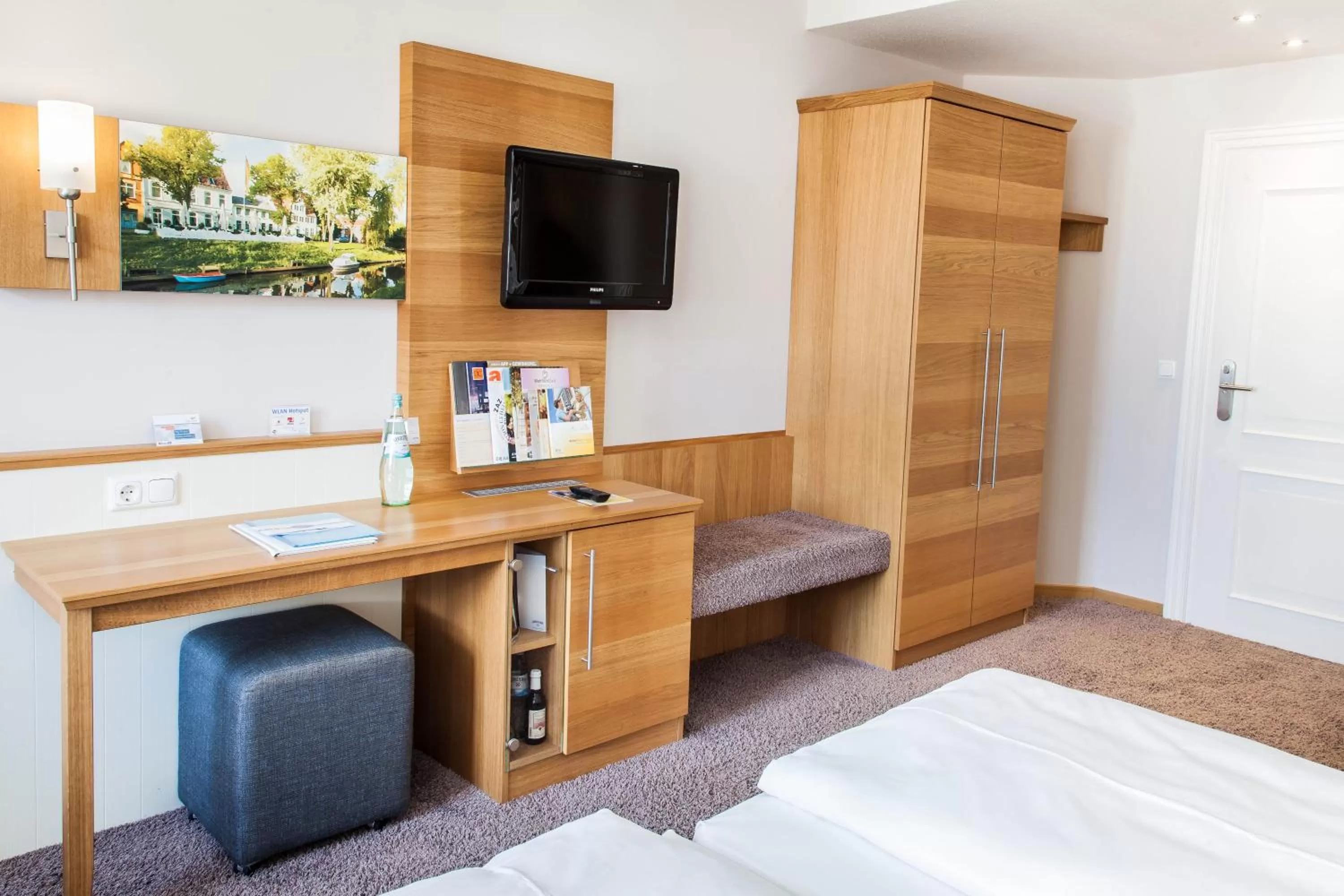 Photo of the whole room, Bed in Romantik Hotel Aquarium