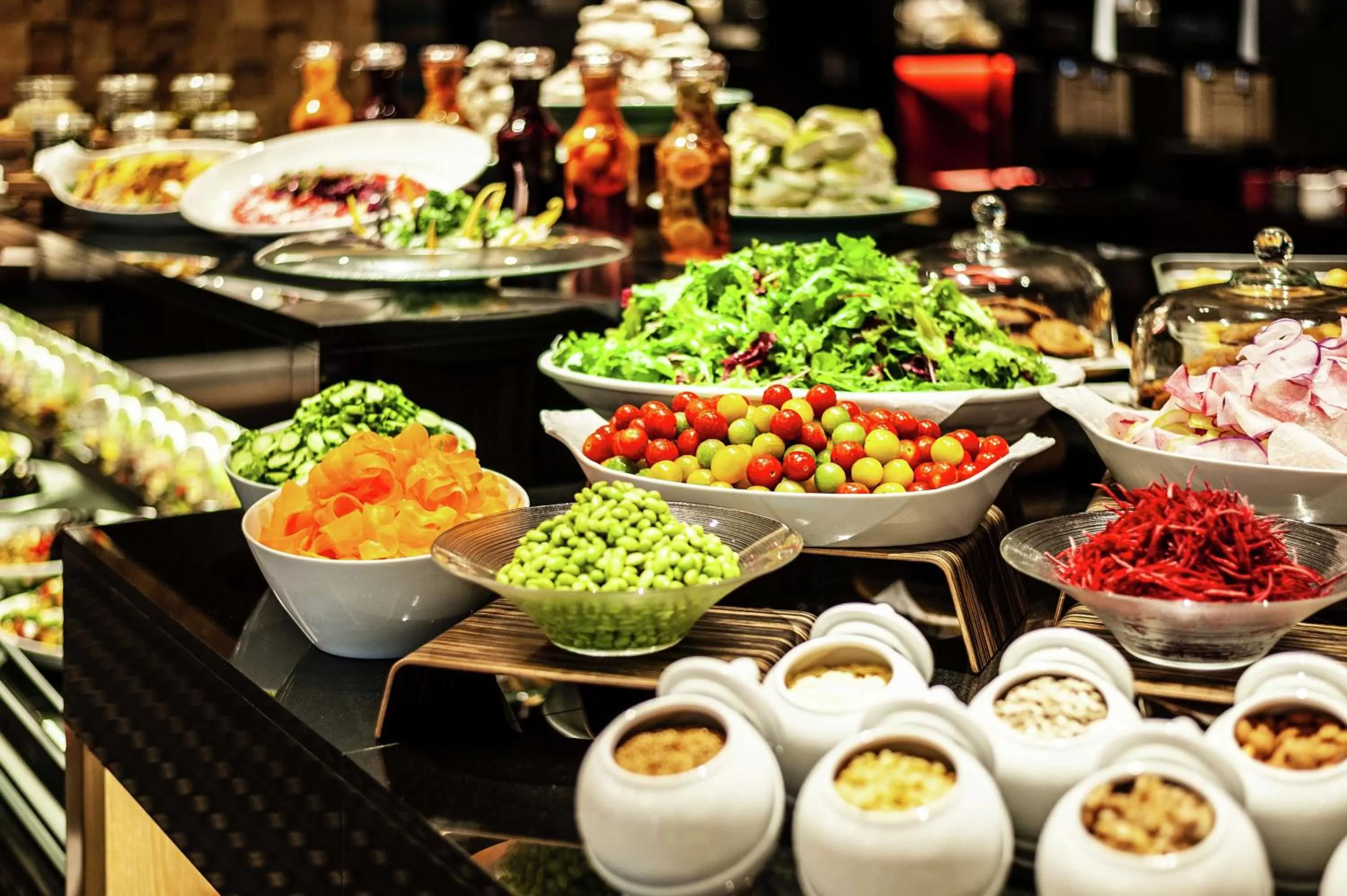 Restaurant/places to eat in Hilton Osaka Hotel