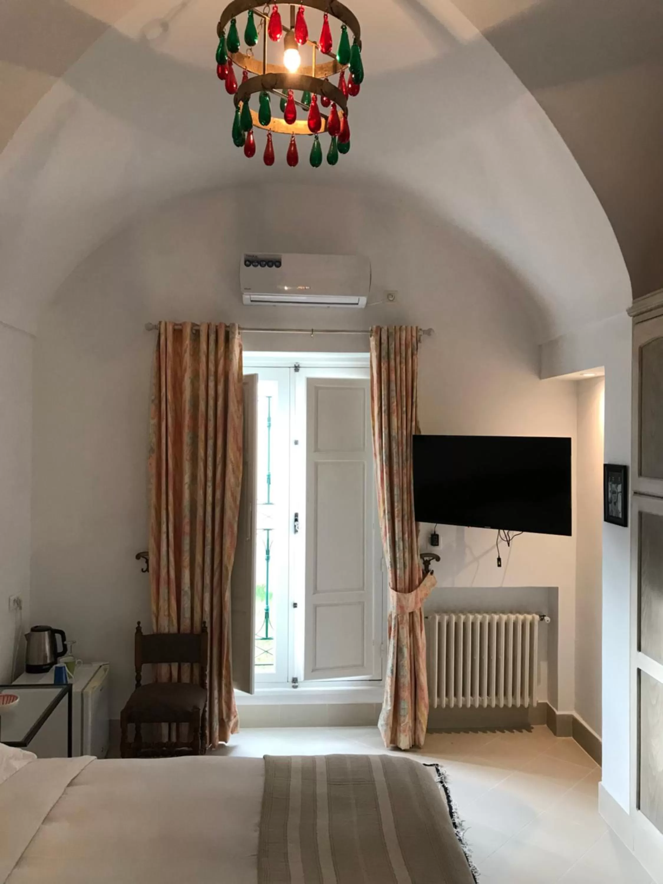 TV and multimedia, TV/Entertainment Center in Dar Esma