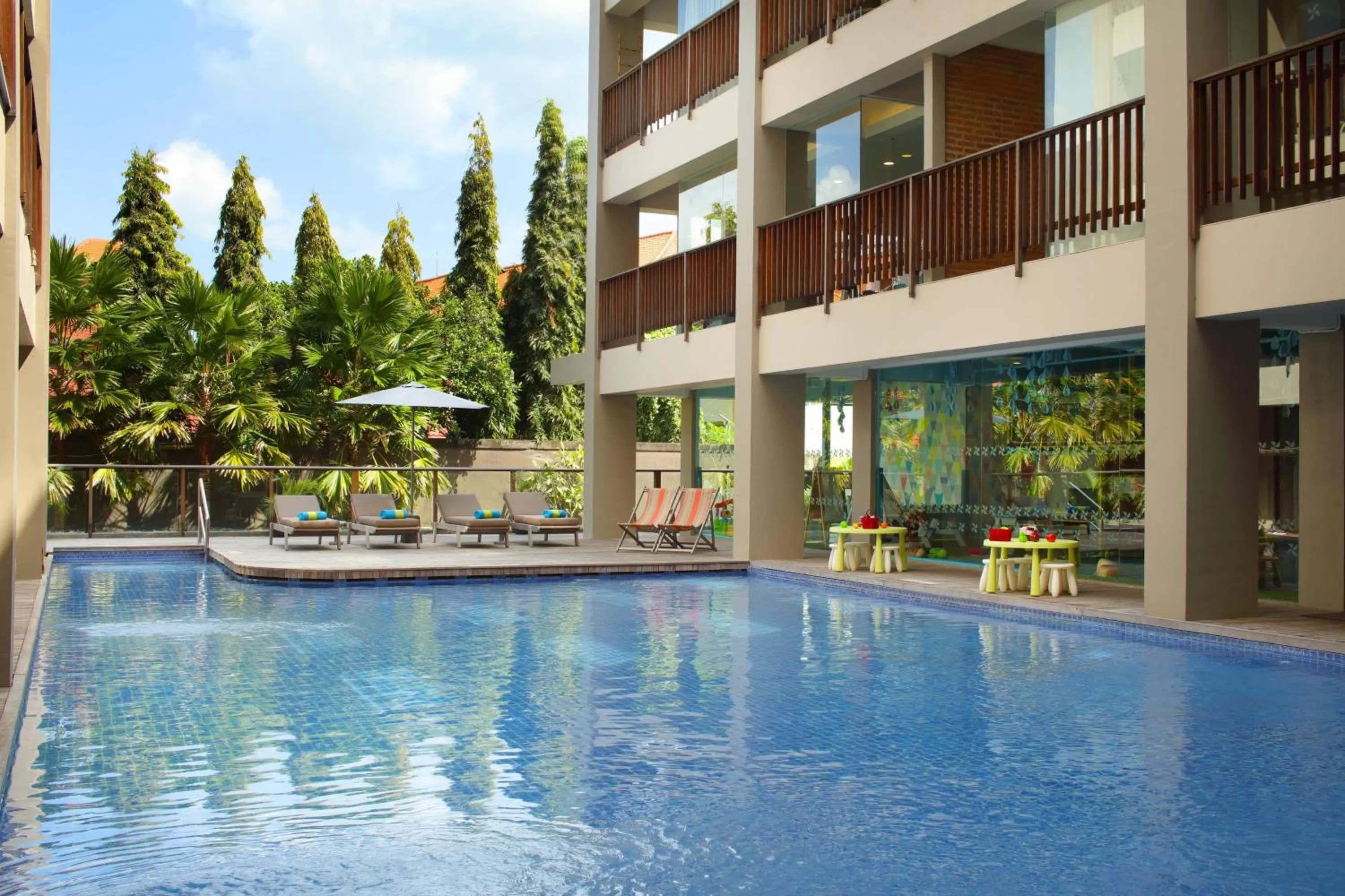 Swimming pool in Four Points by Sheraton Bali, Kuta