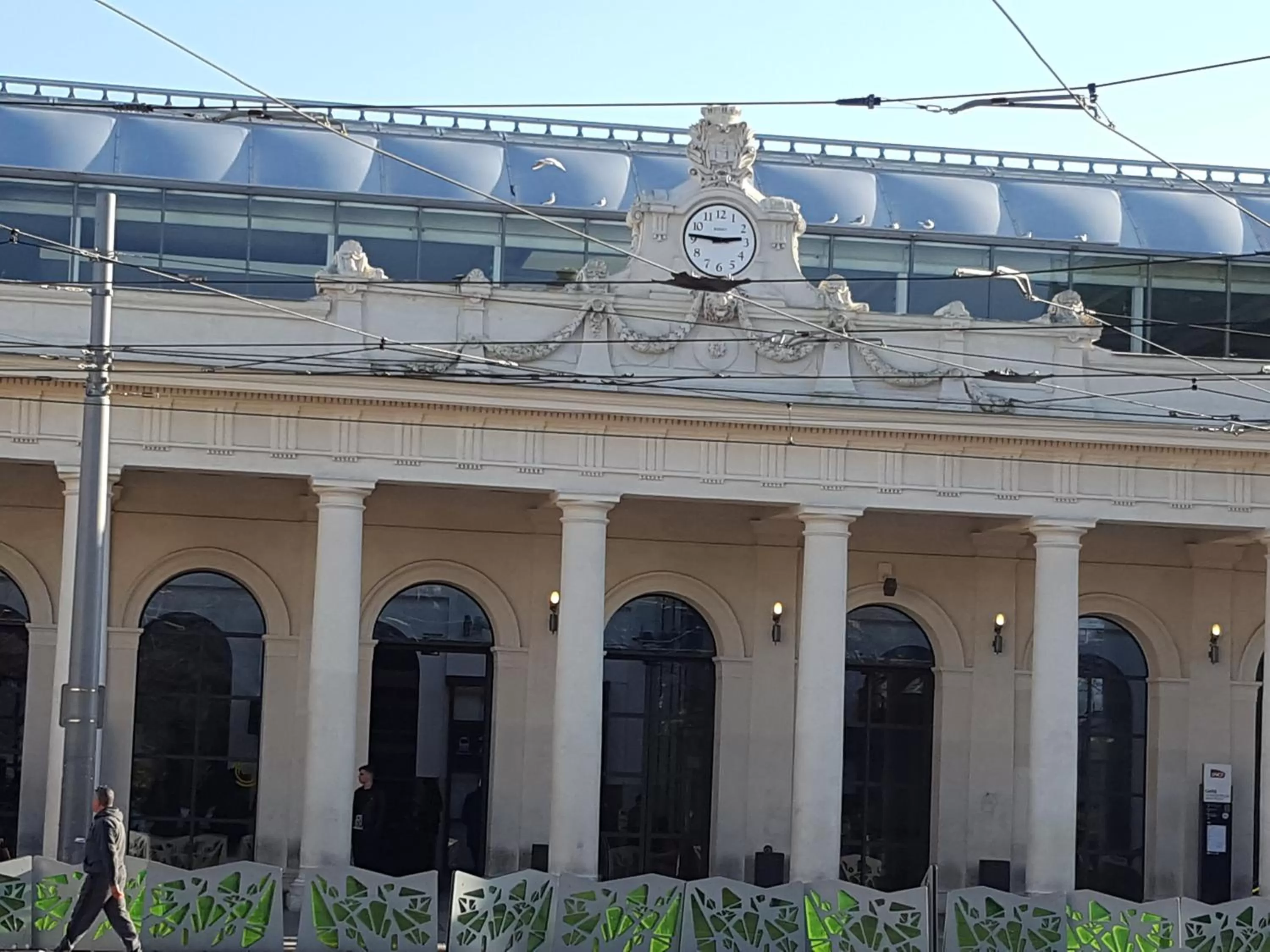 Neighbourhood, Property Building in Hôtel Saint Roch Montpellier Centre