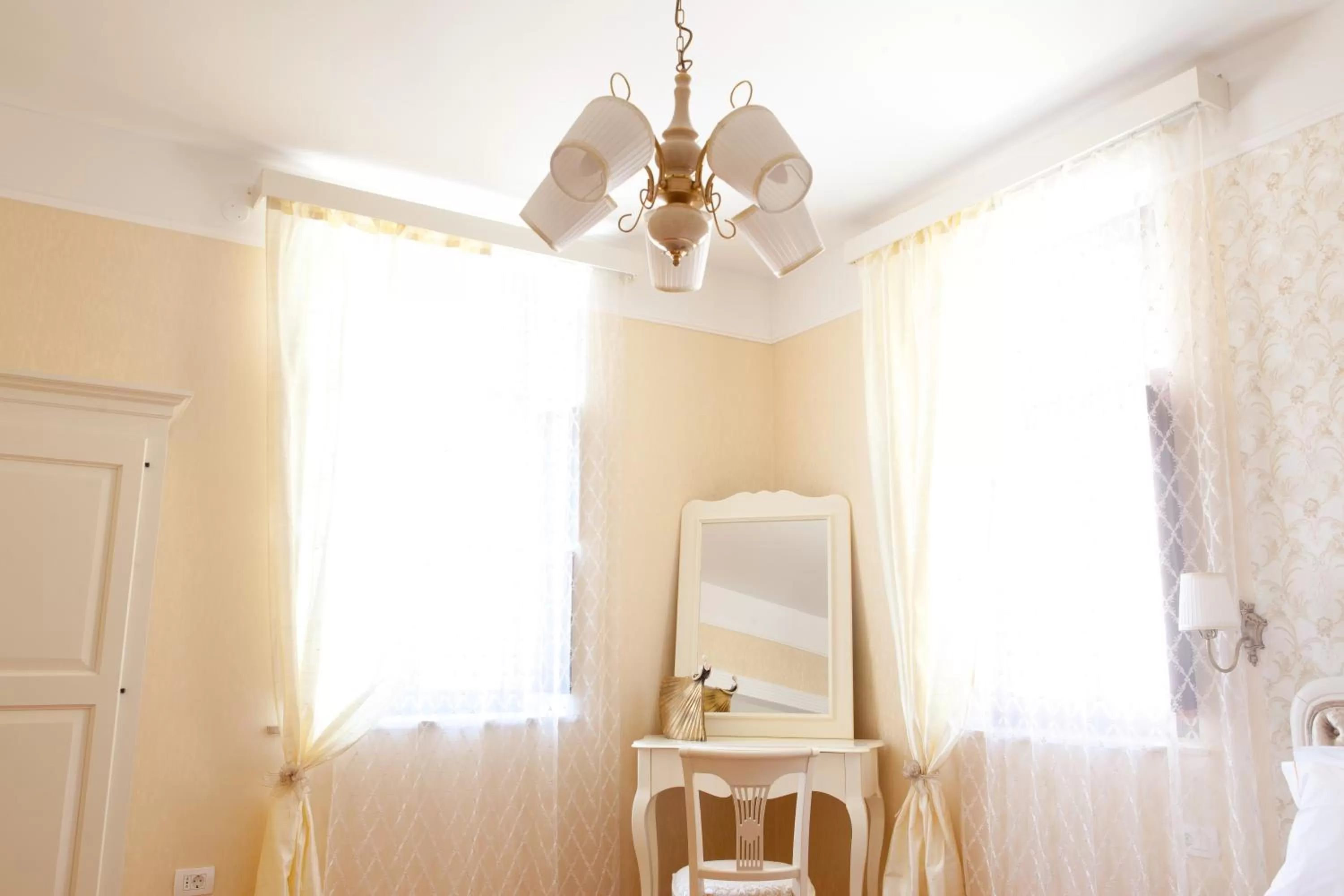 Decorative detail, TV/Entertainment Center in Benecanka Casa Veneziana Piran