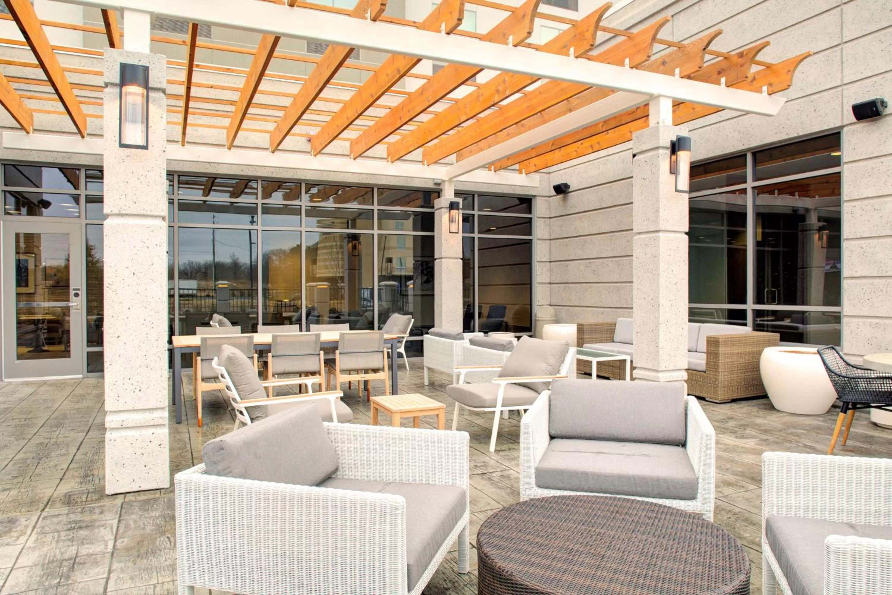 Patio in Hilton Garden Inn Jackson
