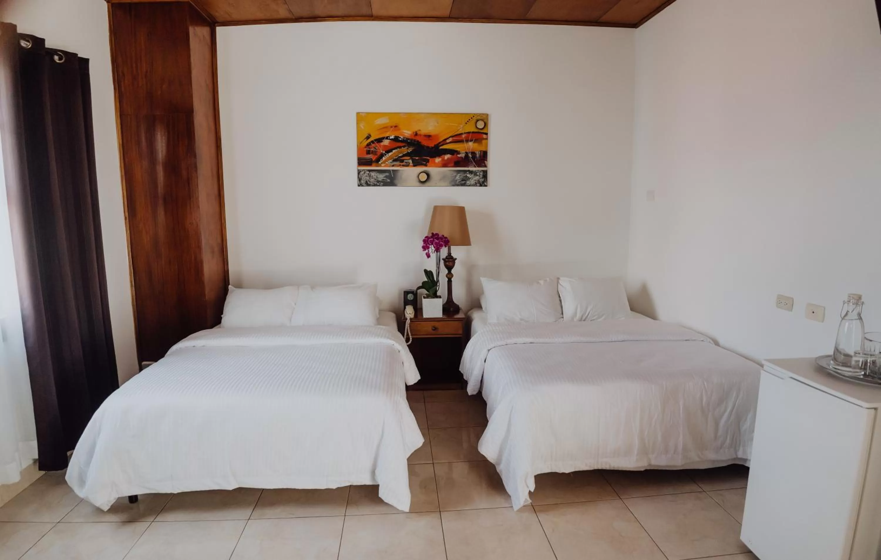 Bed in Hotel Dunn Inn