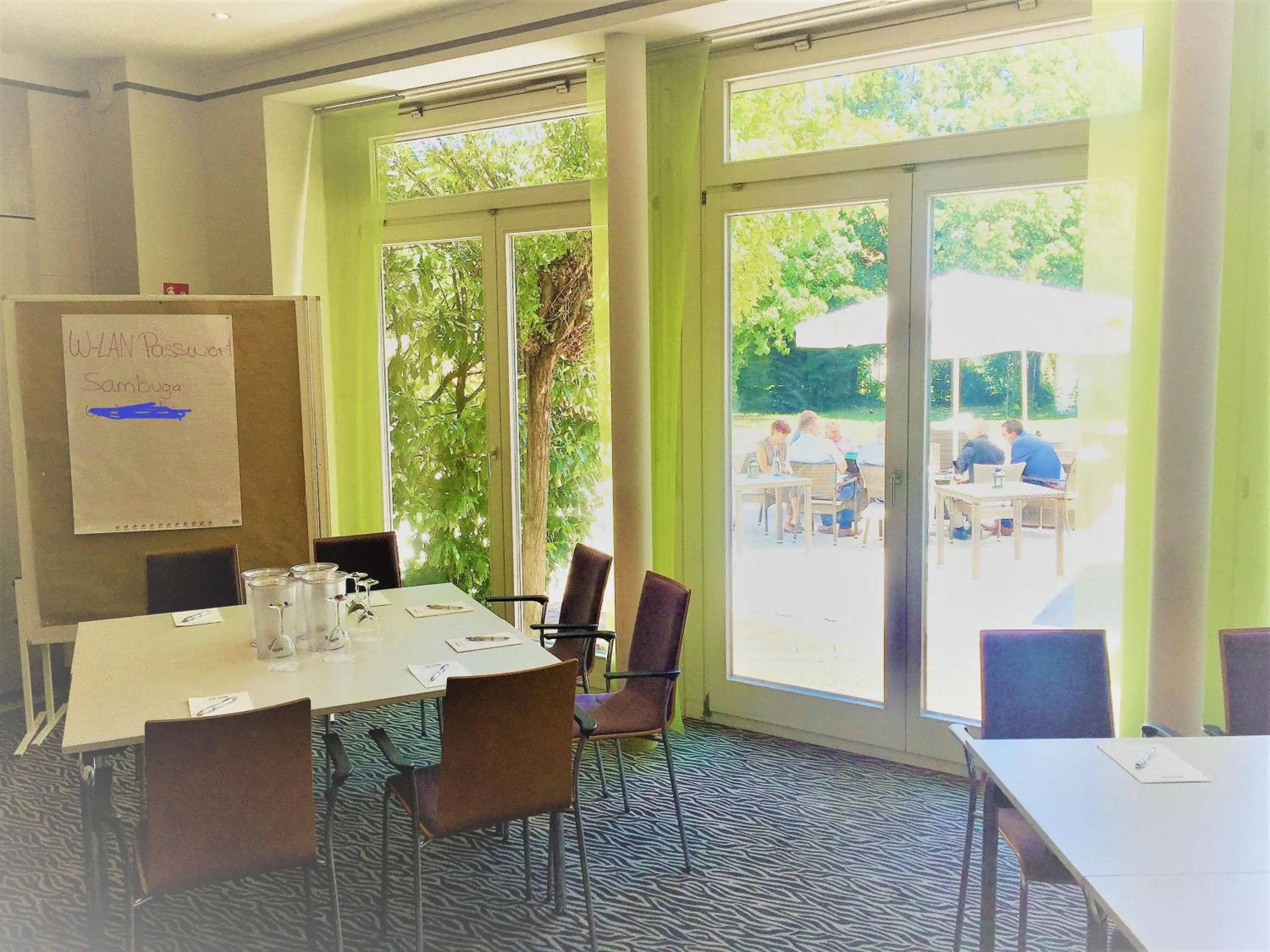 Business facilities in Hotel Ambiente Walldorf