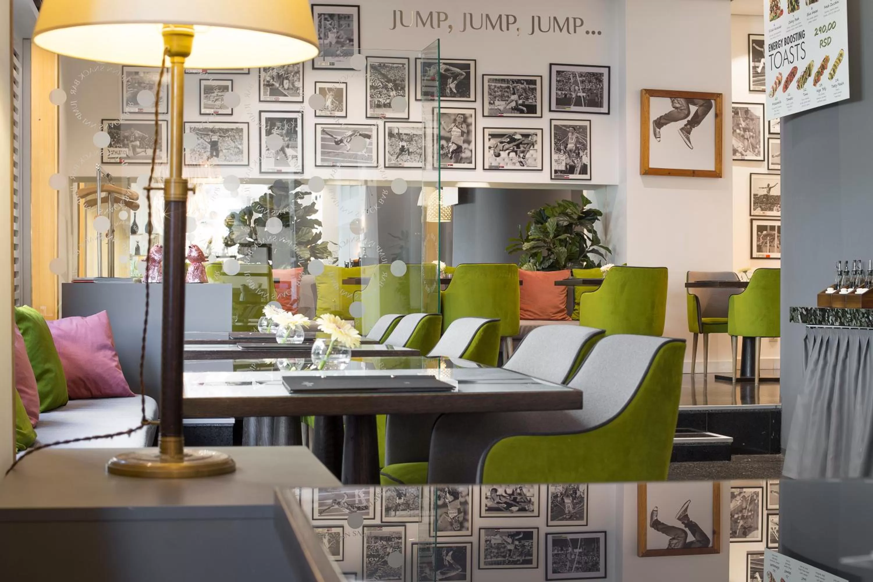 Restaurant/places to eat in Jump INN Hotel Belgrade