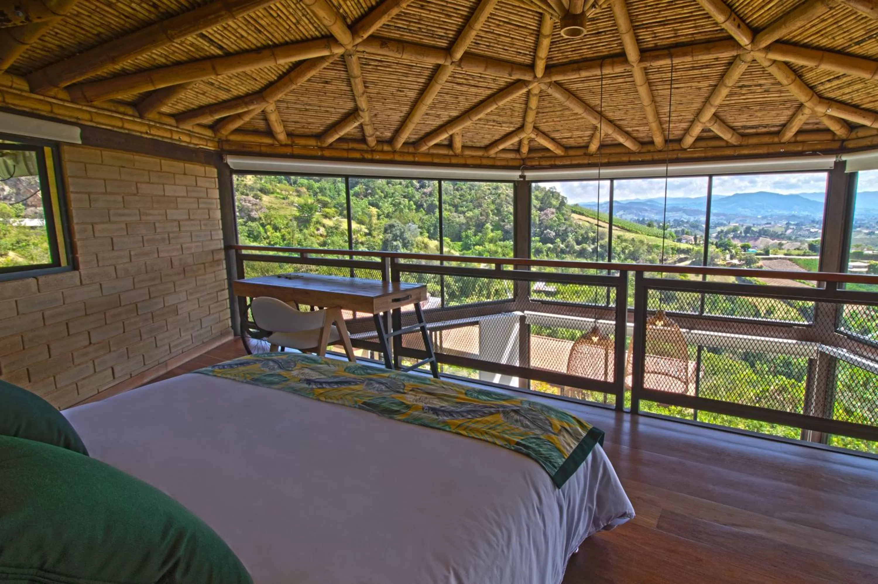 Bedroom, Bed in Cannua Lodge